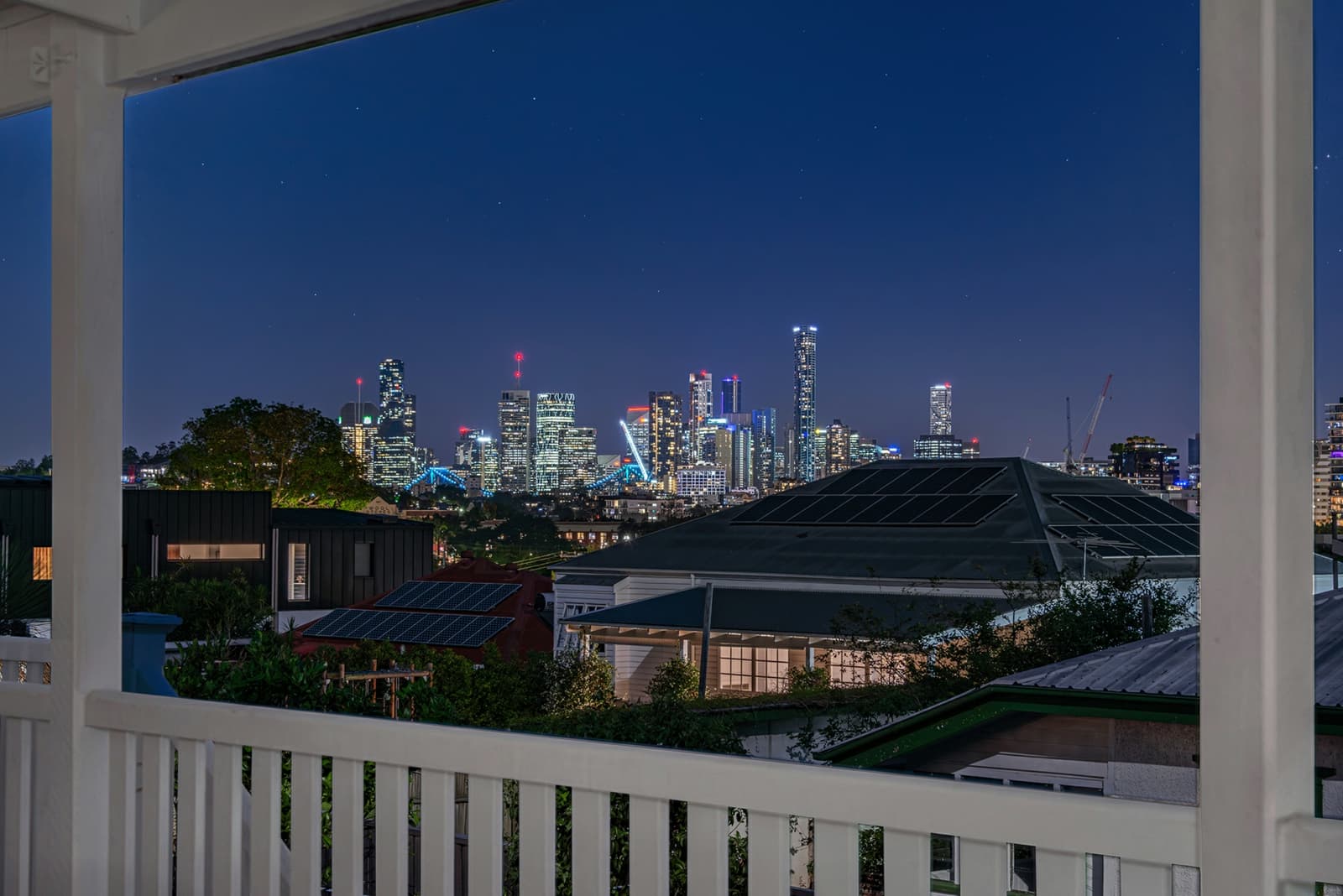 77 Brisbane Street,Bulimba, Bulimba - Thumbnail 2