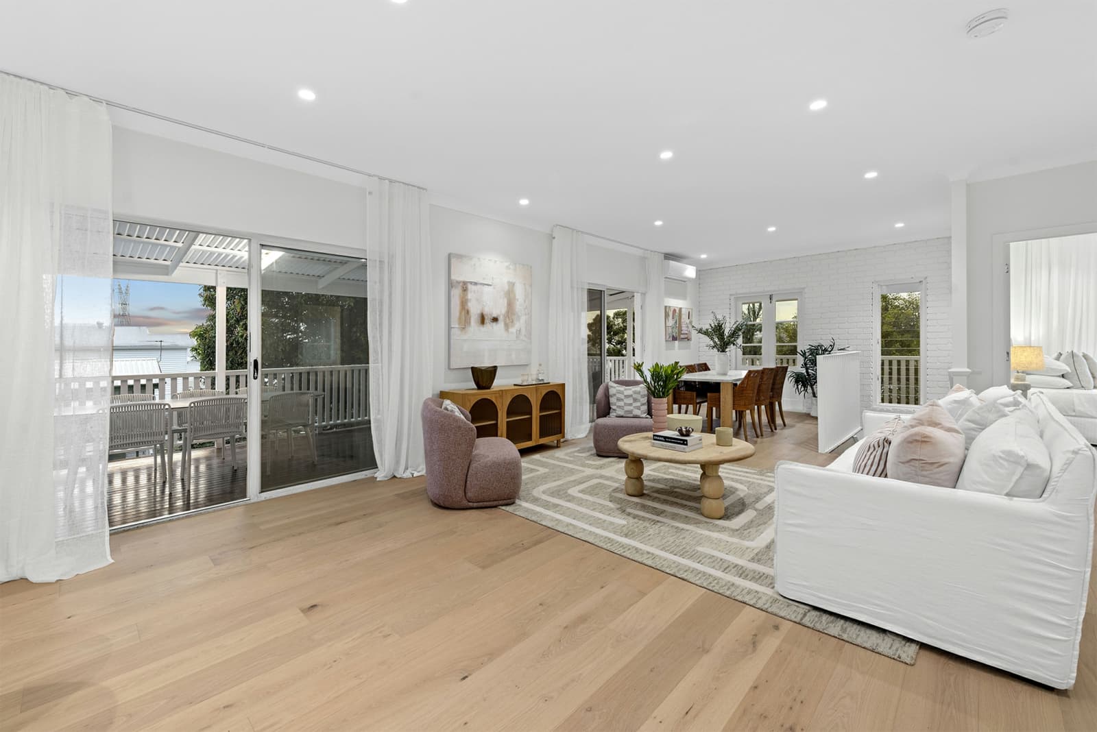 77 Brisbane Street,Bulimba, Bulimba - Thumbnail 3