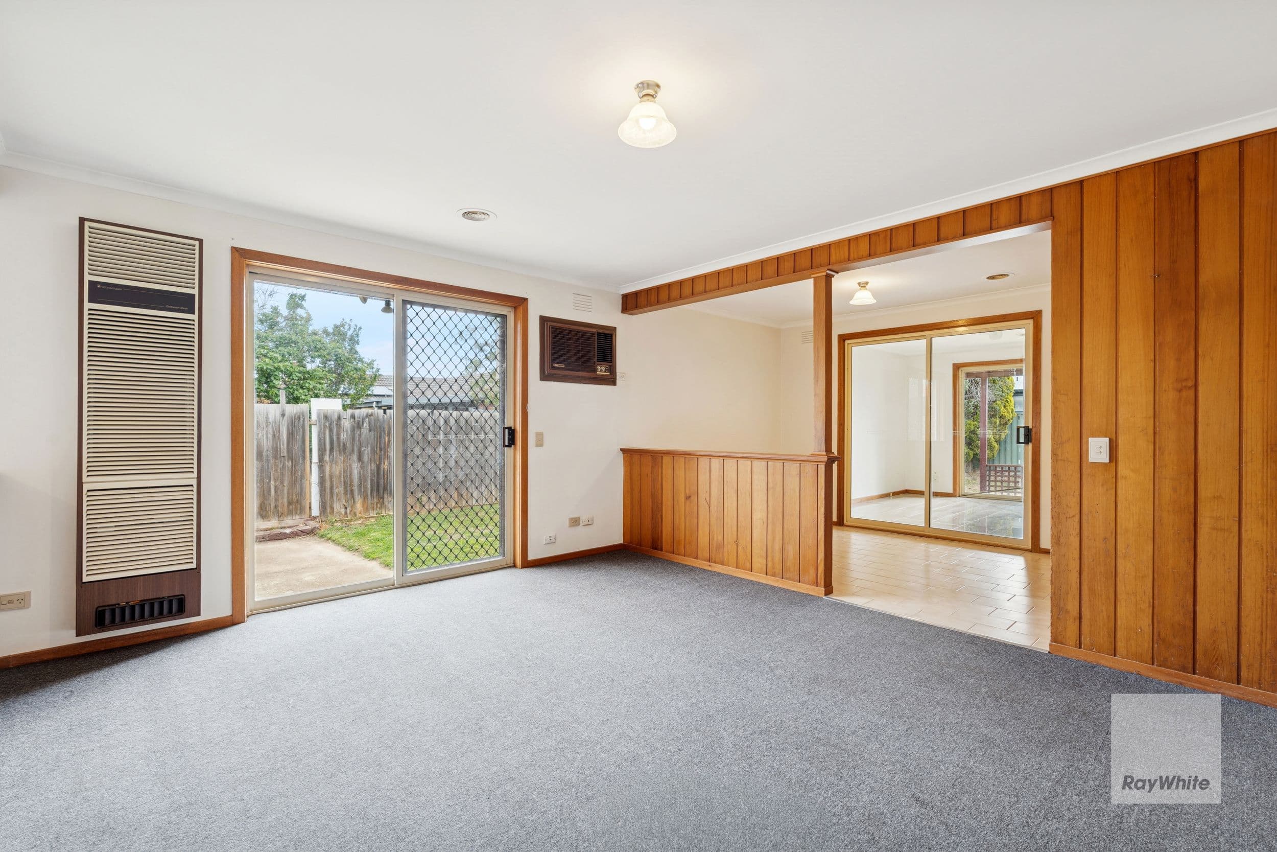 1 Quarbing Street, Werribee VIC 3030, Werribee - Thumbnail 8