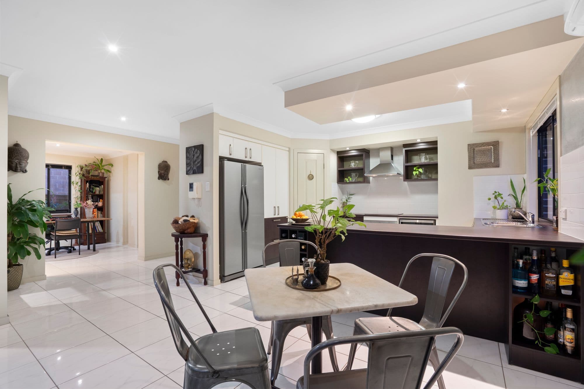 25 Lake Breeze Drive, Windaroo QLD 4207, Windaroo - Thumbnail 7