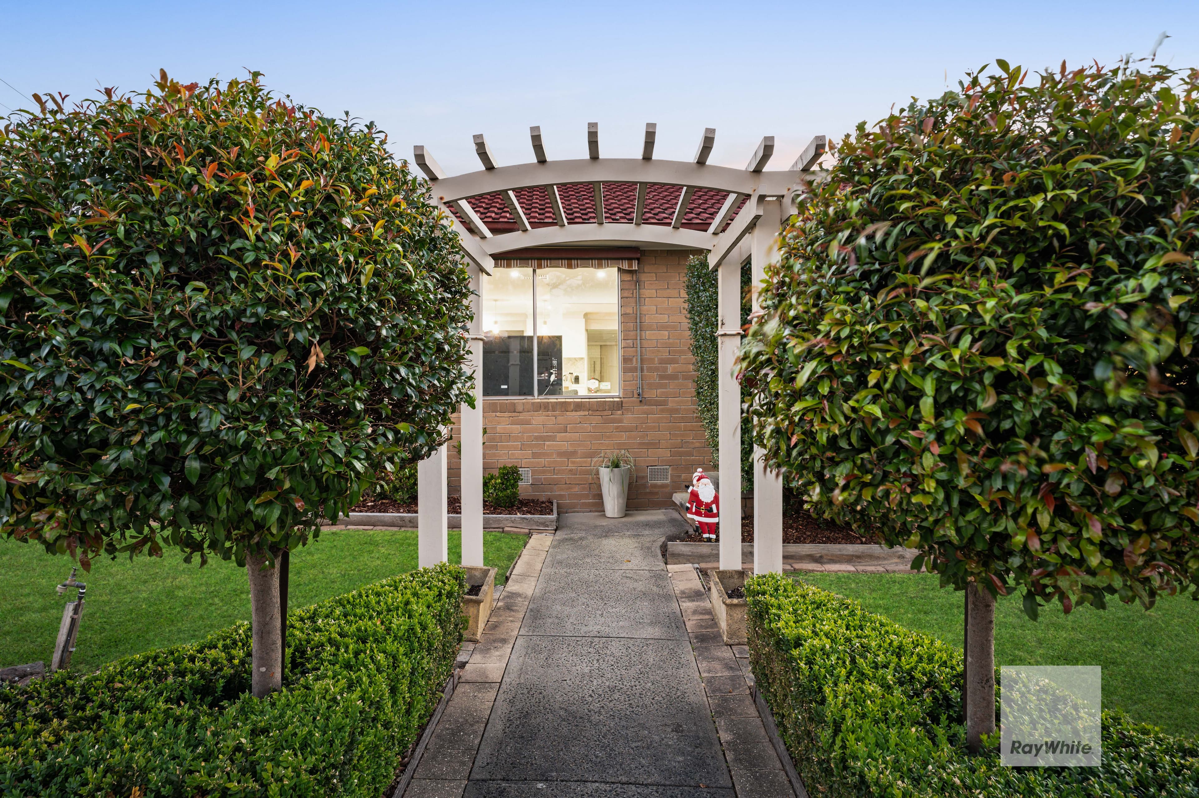 11 Townsend Avenue, Gladstone Park VIC 3043, Gladstone Park - Thumbnail 3