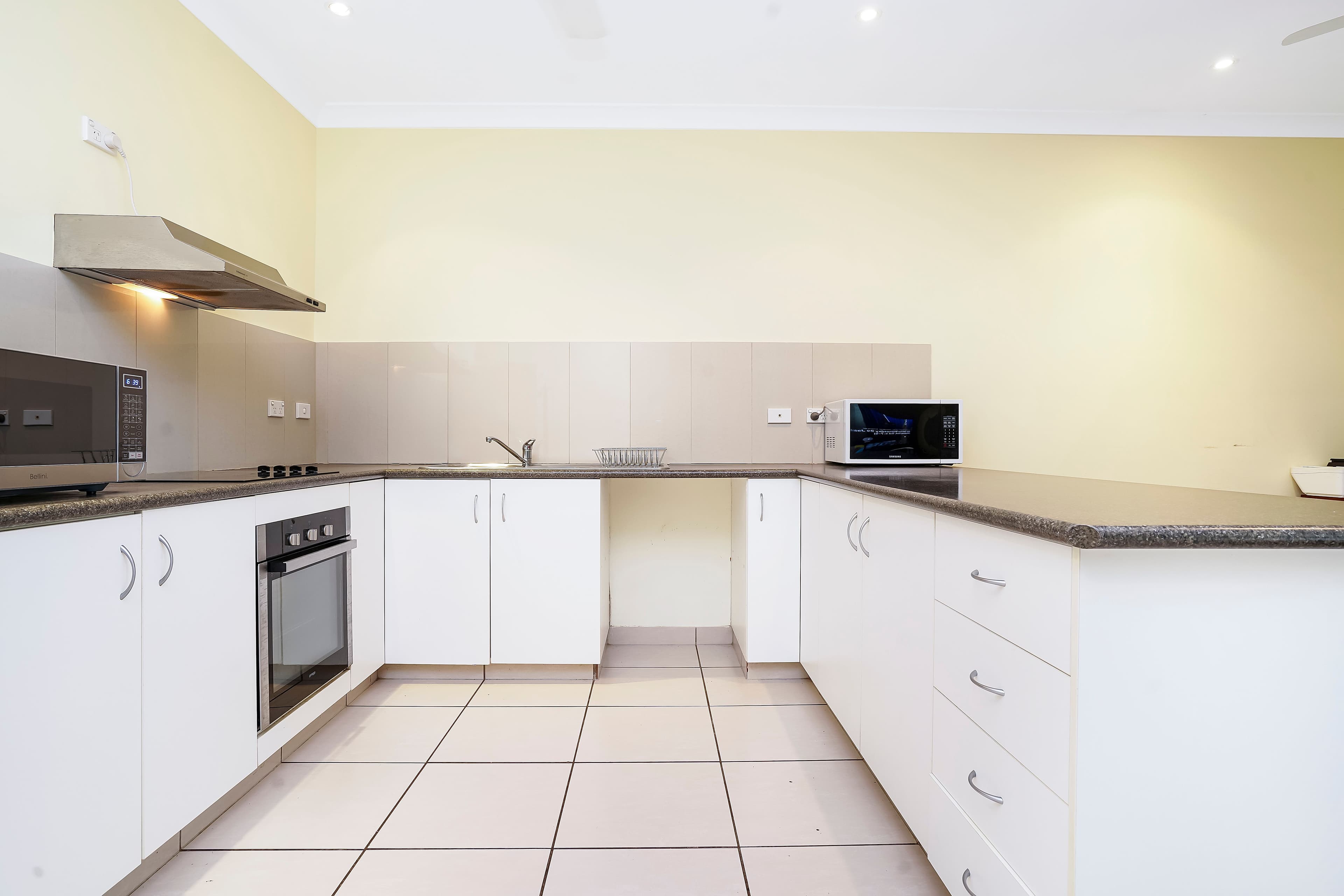 6 Wright Crescent, Gray NT 0830, Gray - Thumbnail 2