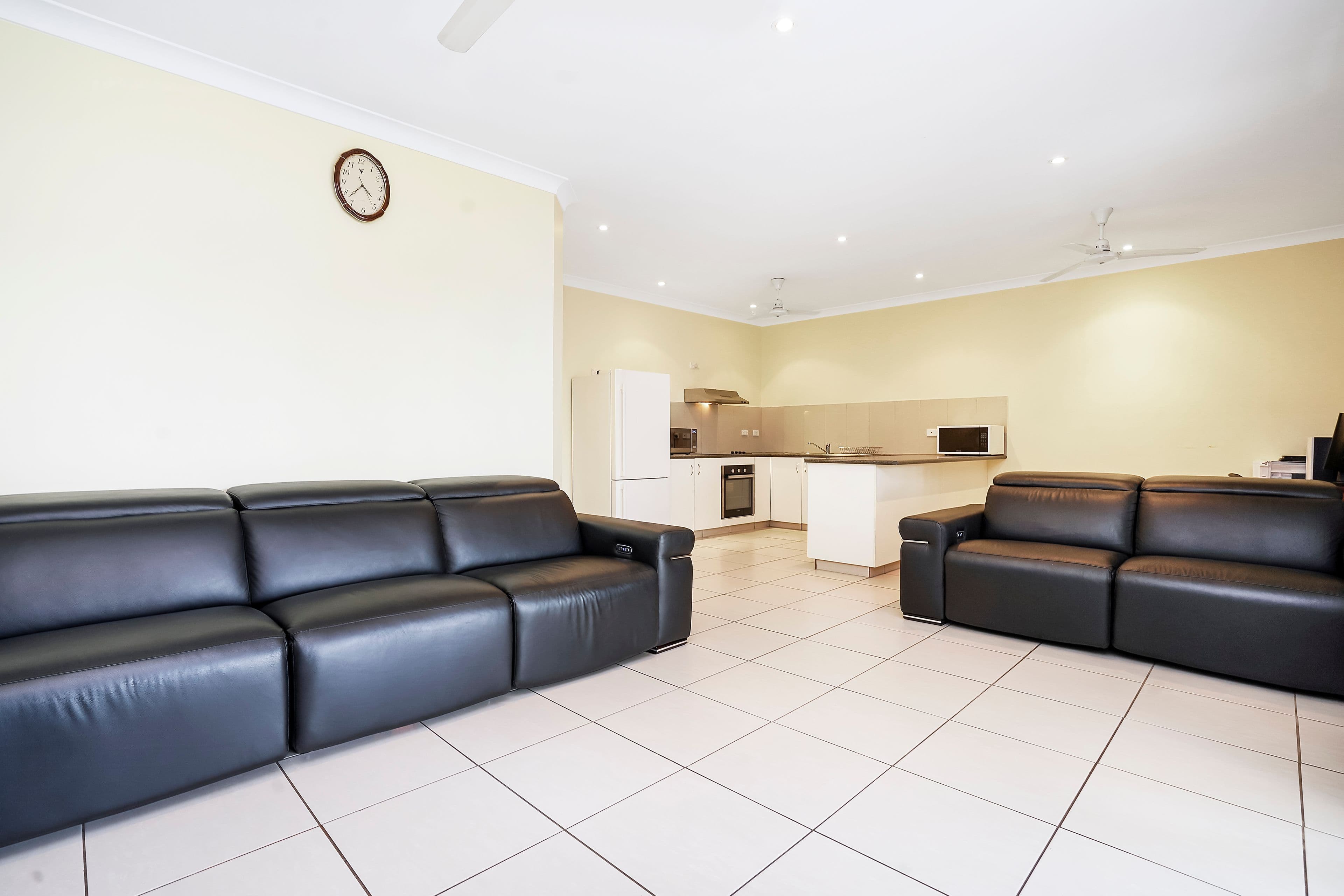 6 Wright Crescent, Gray NT 0830, Gray - Thumbnail 3