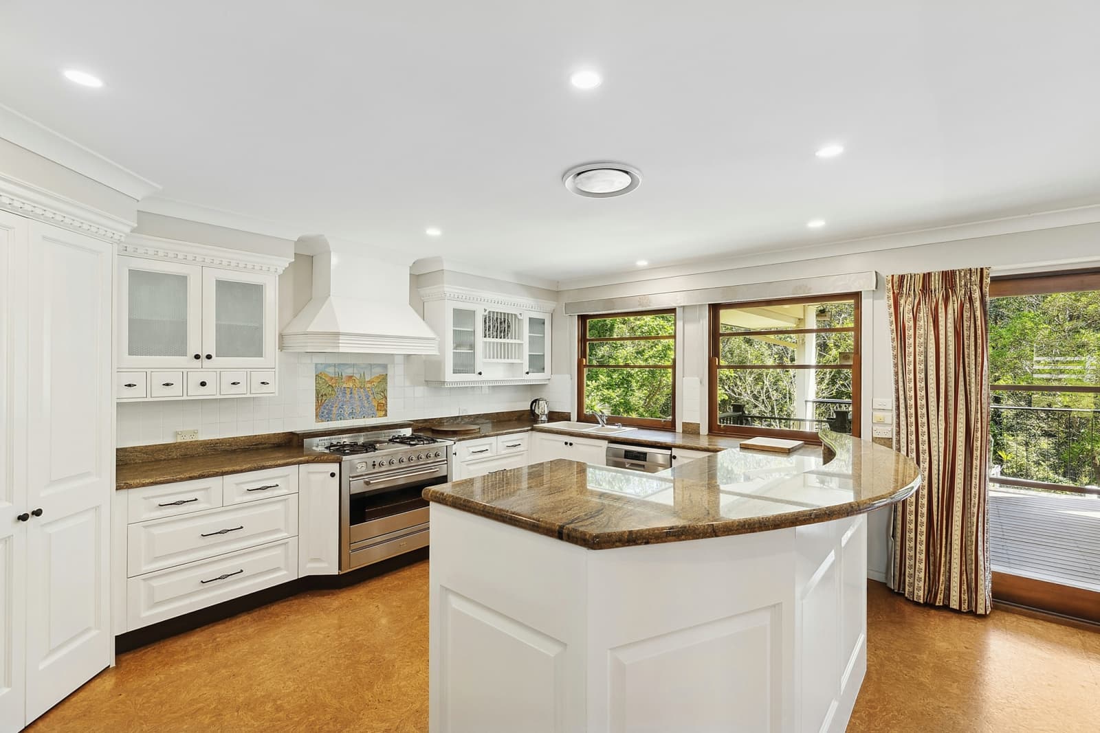 76 Glen Road,Ourimbah, Ourimbah - Thumbnail 4