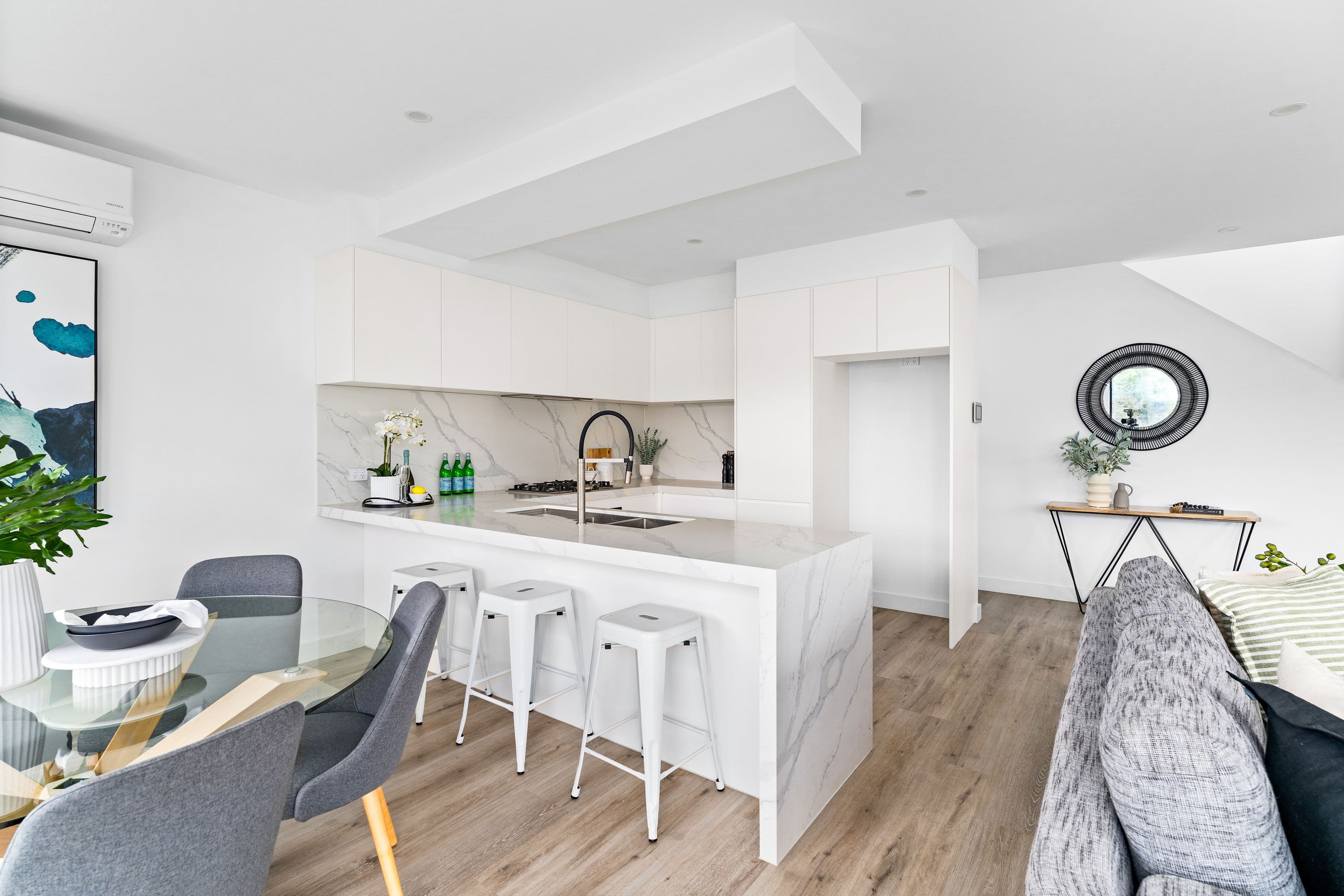 11 Mayfield Grove, Altona Meadows VIC 3028, Altona Meadows - Thumbnail 4