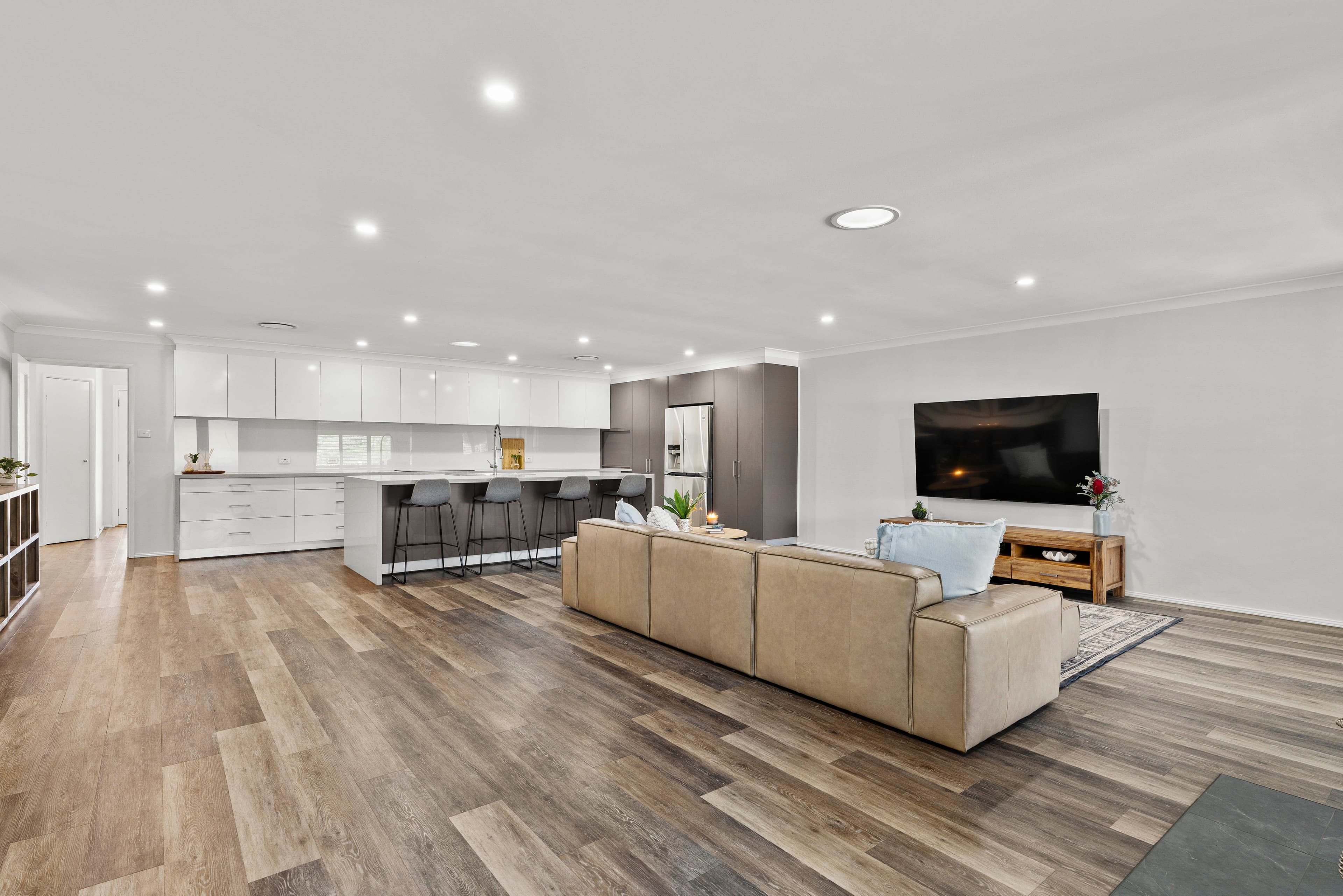 26 Holloway Drive, Jilliby NSW 2259, Jilliby - Thumbnail 2