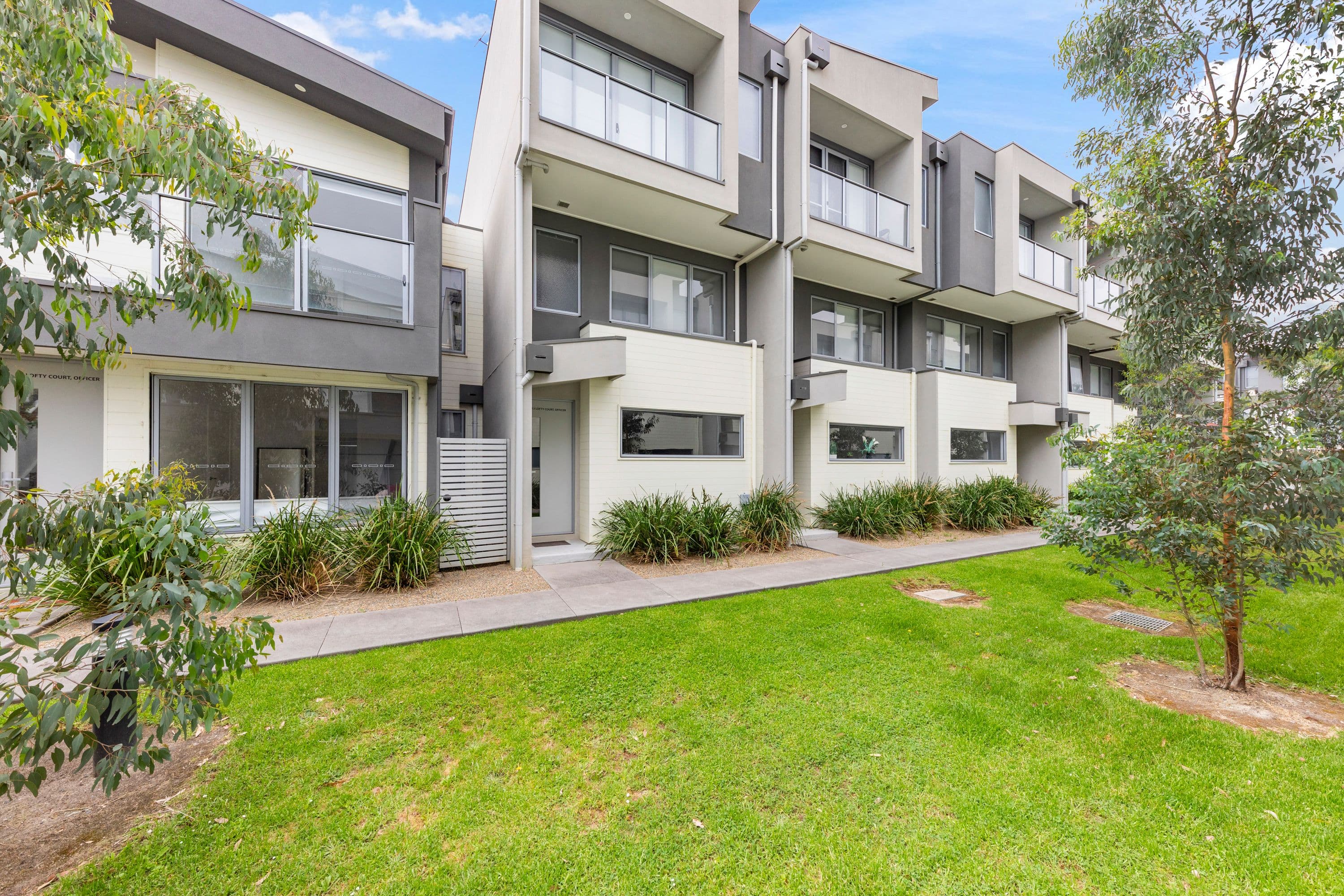 13 Lofty Court, Officer VIC 3809, Officer - Image 1