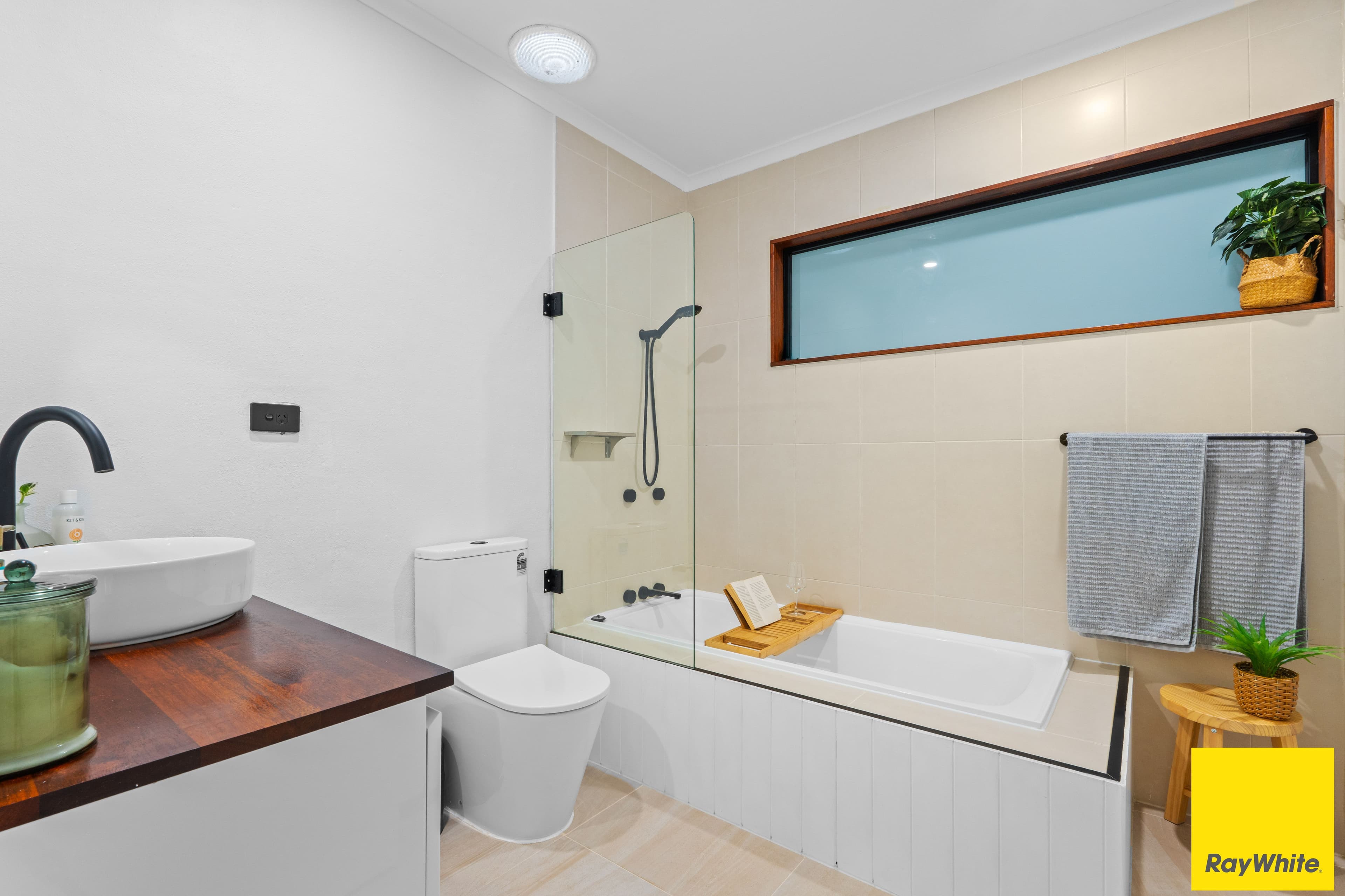 3 Watkins Close, Mooroobool QLD 4870, Mooroobool - Thumbnail 7