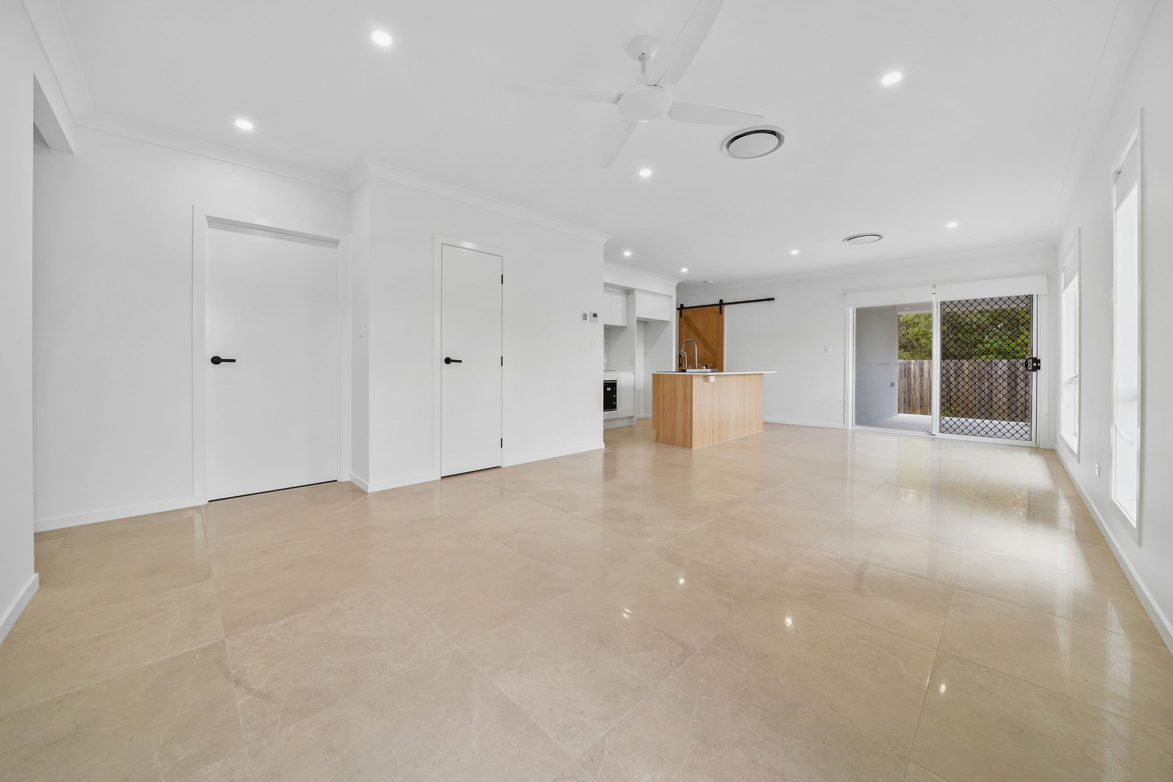 26 Tejo Street, Holmview QLD 4207, Holmview - Thumbnail 6