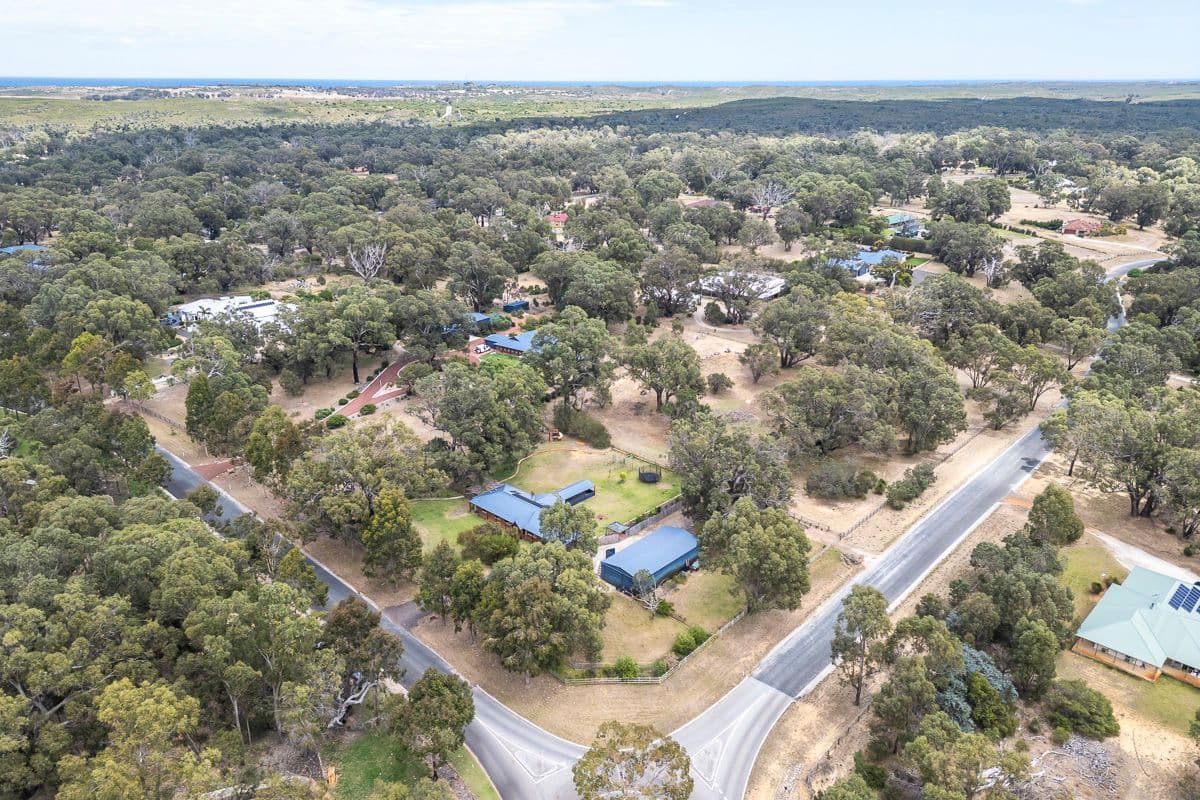 39 Countryside Drive, Two Rocks WA 6037, Two Rocks - Thumbnail 3