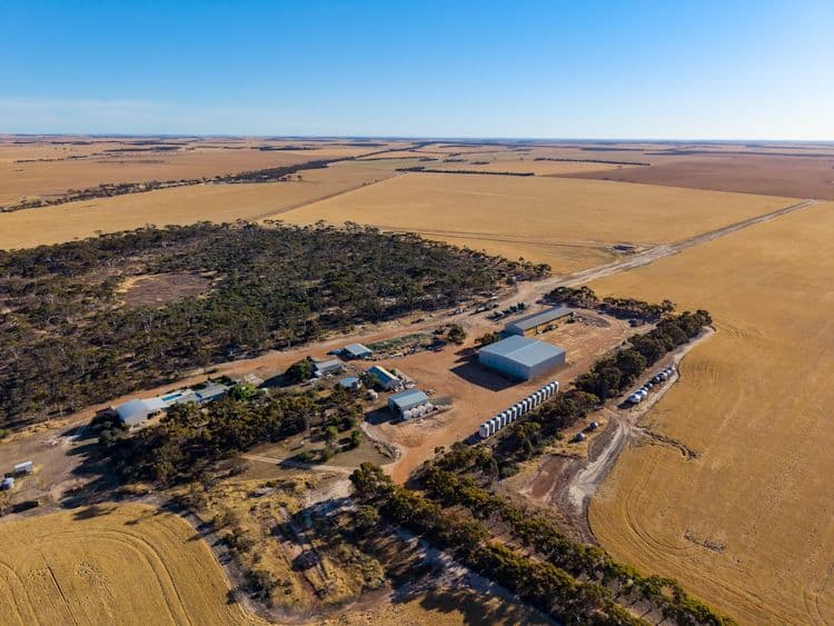 57 East Road, Pingrup WA 6343, Pingrup - Image 1