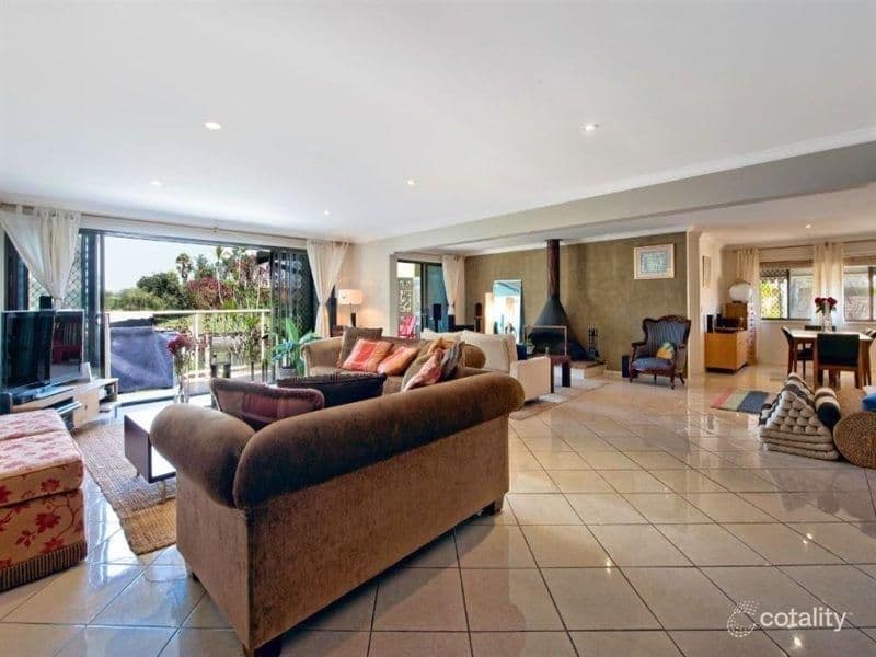 20 Peter Blondell Drive, Mermaid Waters QLD 4218, Mermaid Waters - Thumbnail 5