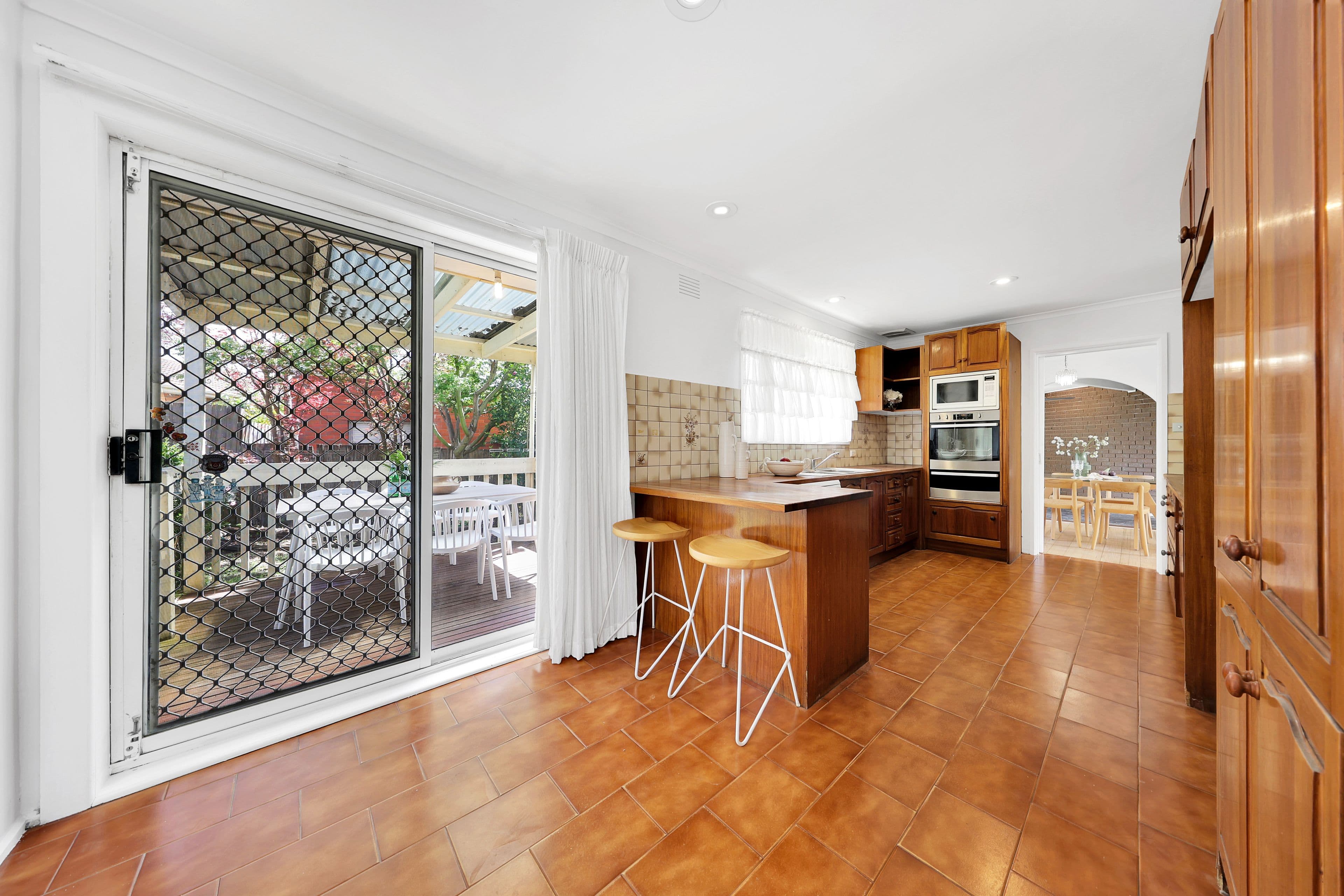 16 Coronation Court, Bundoora VIC 3083, Bundoora - Thumbnail 4
