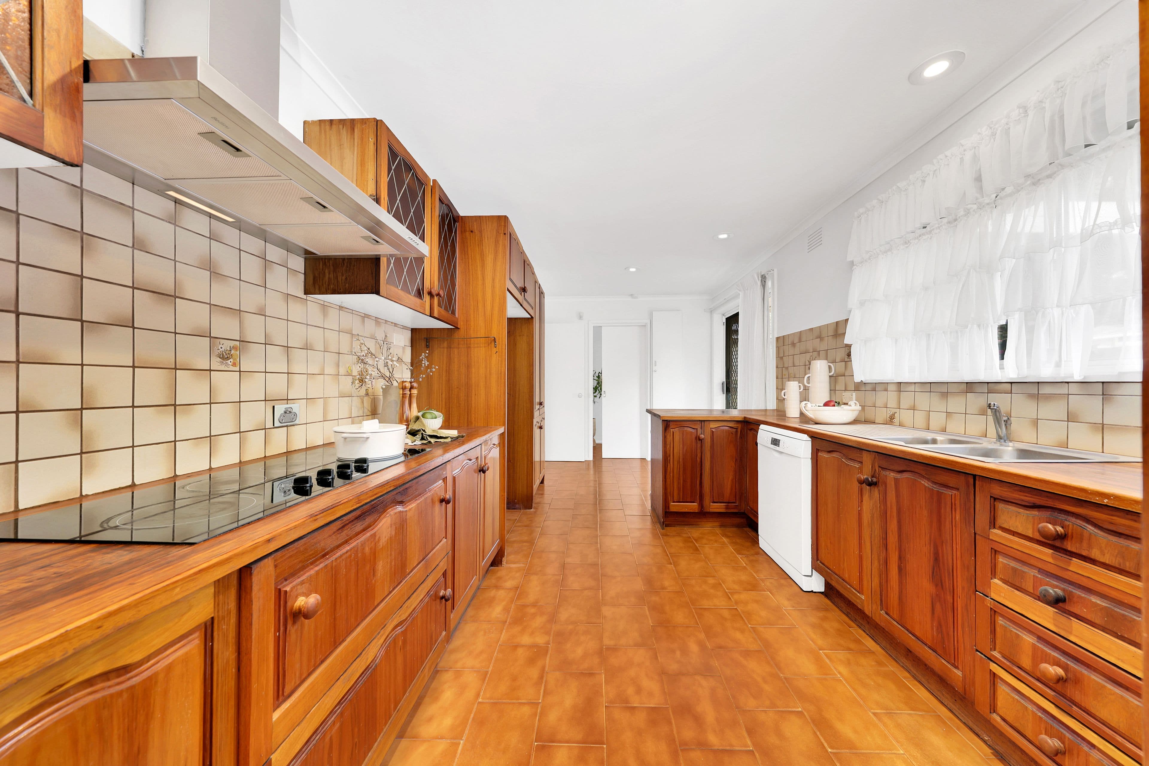 16 Coronation Court, Bundoora VIC 3083, Bundoora - Thumbnail 6