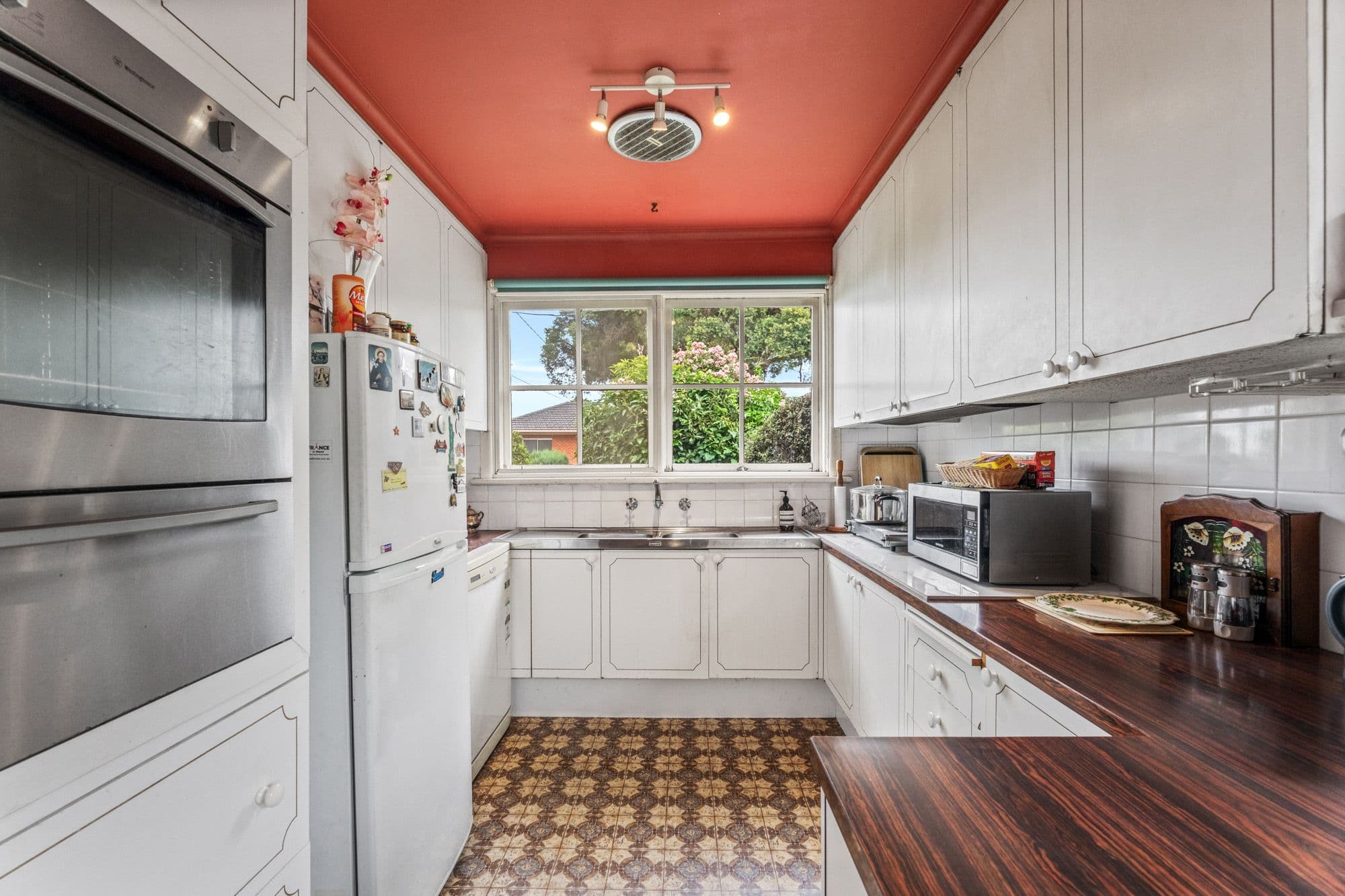 25 Bennett Street, Burwood VIC 3125, Burwood - Thumbnail 5