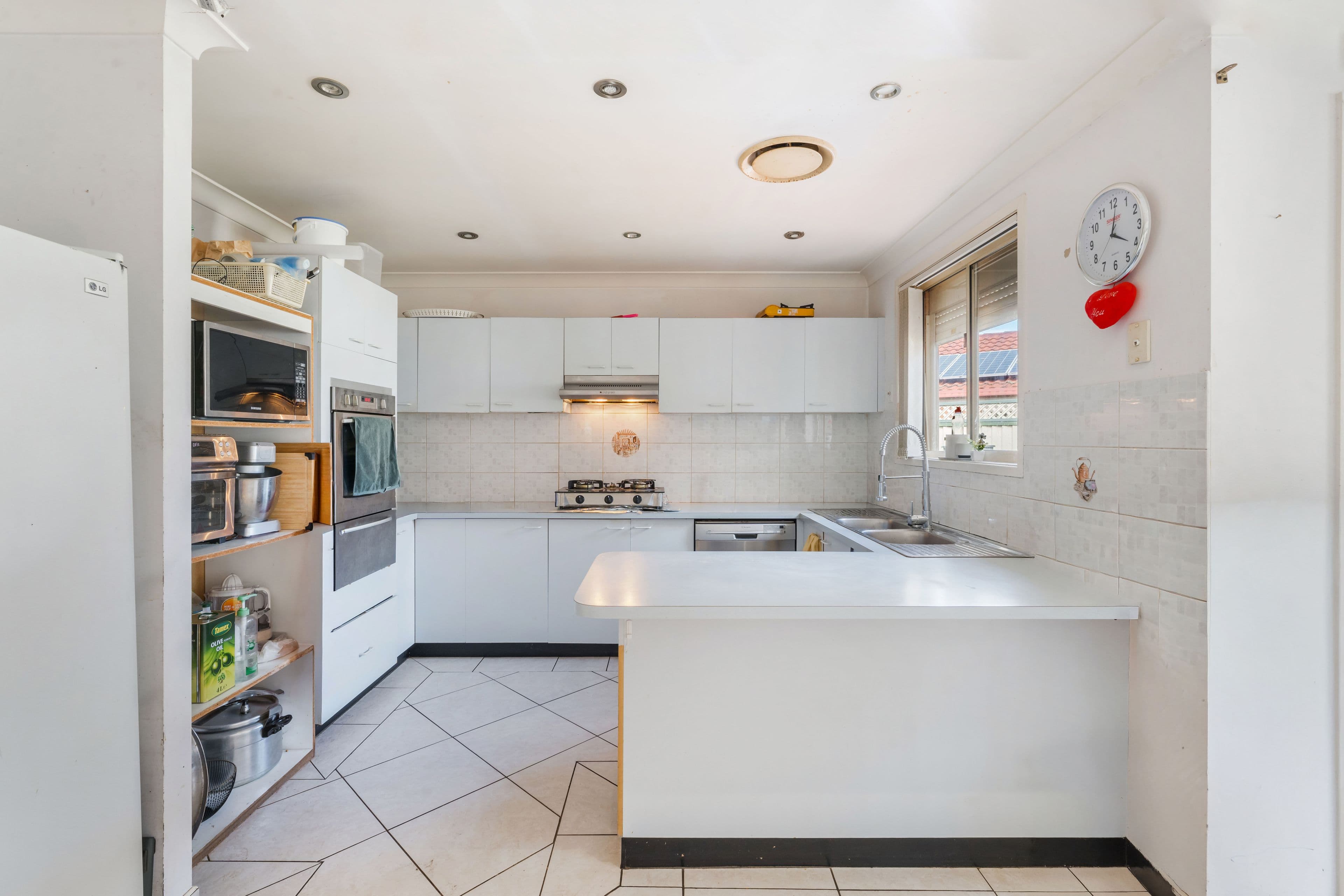 28 Diamond Crescent, Bonnyrigg NSW 2177, Bonnyrigg - Thumbnail 7