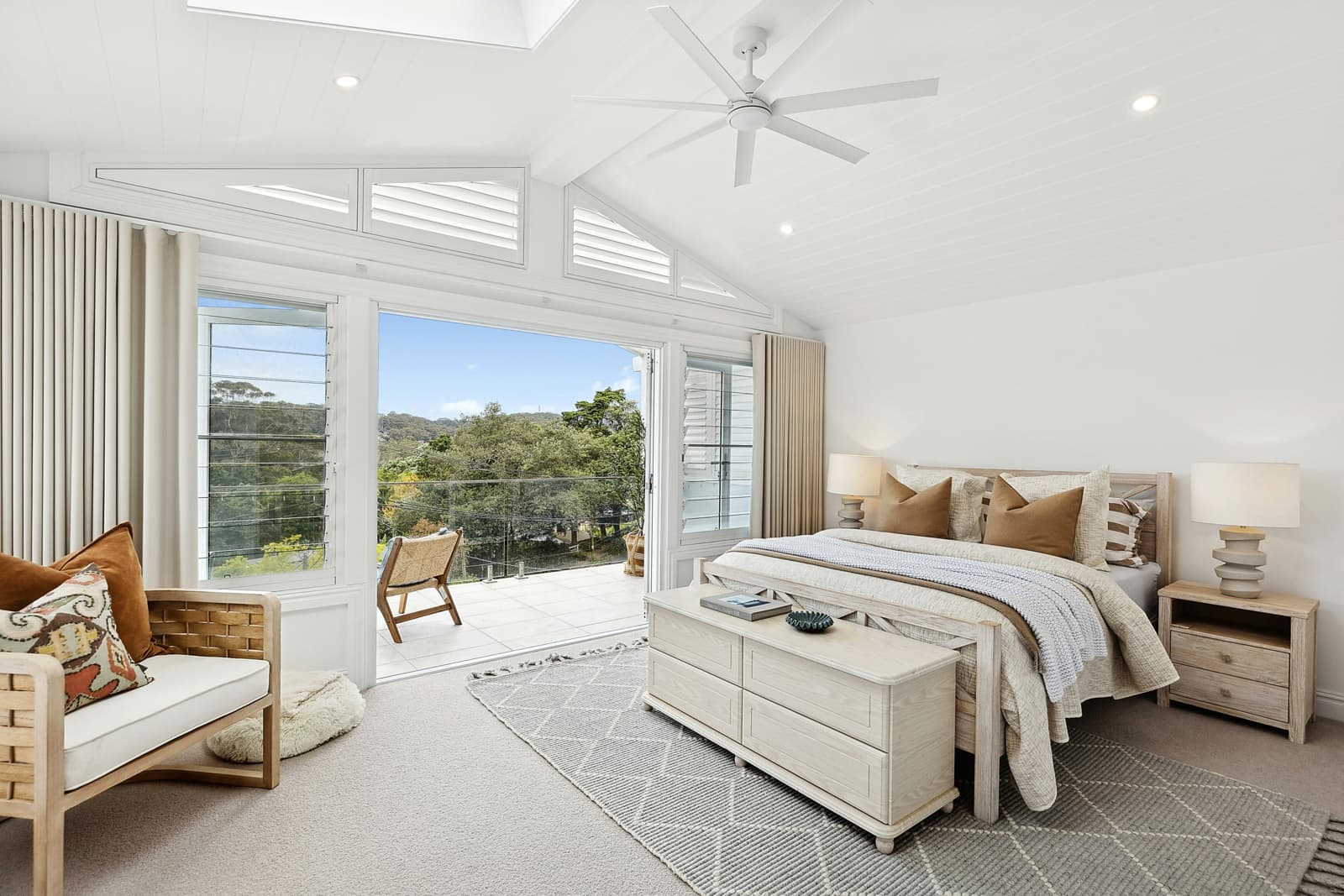 306 The Round Drive,Avoca Beach, Avoca Beach - Thumbnail 5