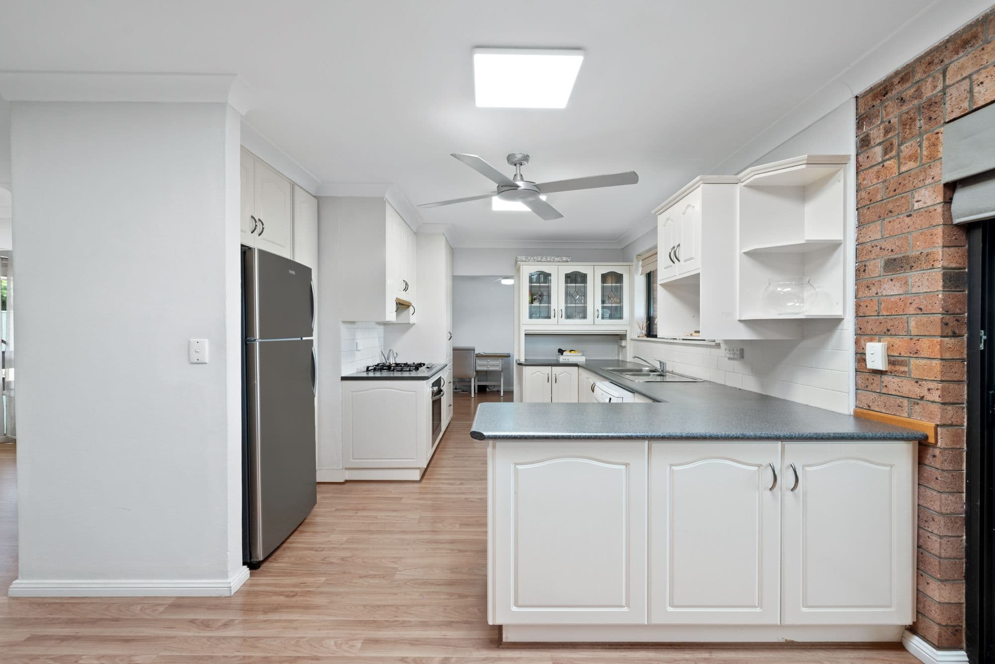 73 Emerald Drive, Eagle Vale NSW 2558, Eagle Vale - Thumbnail 5