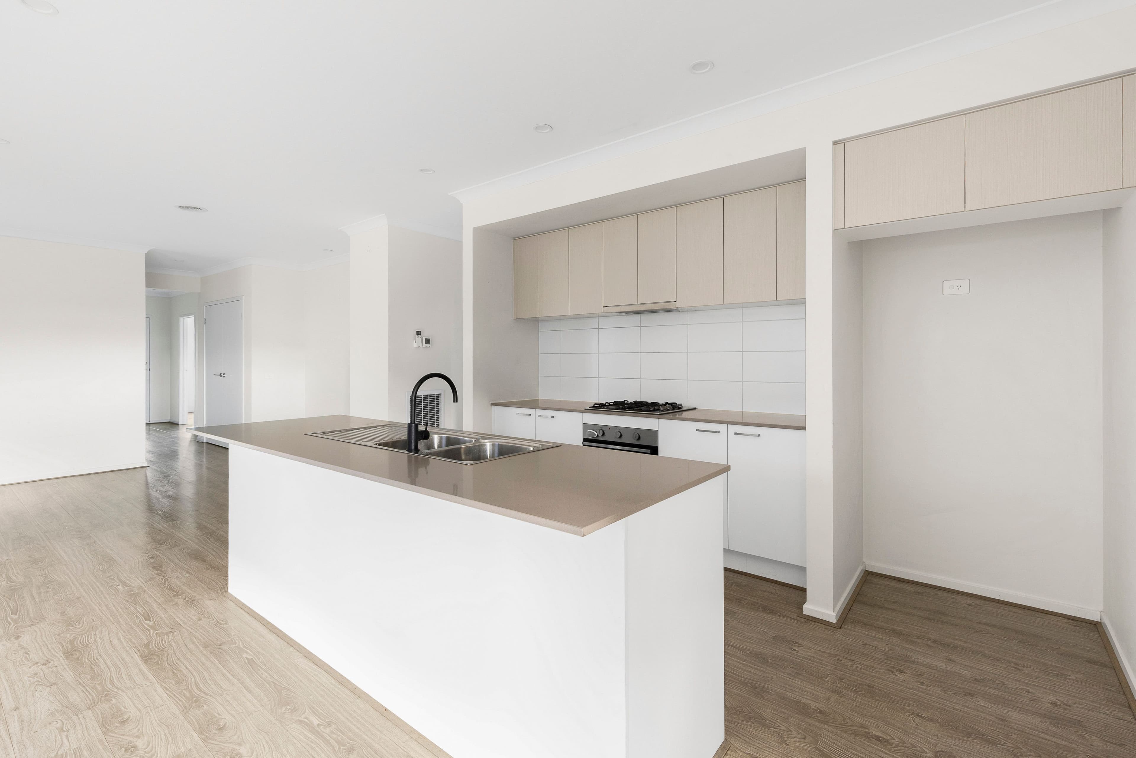 7 Starboard Street, Greenvale VIC 3059, Greenvale - Thumbnail 8