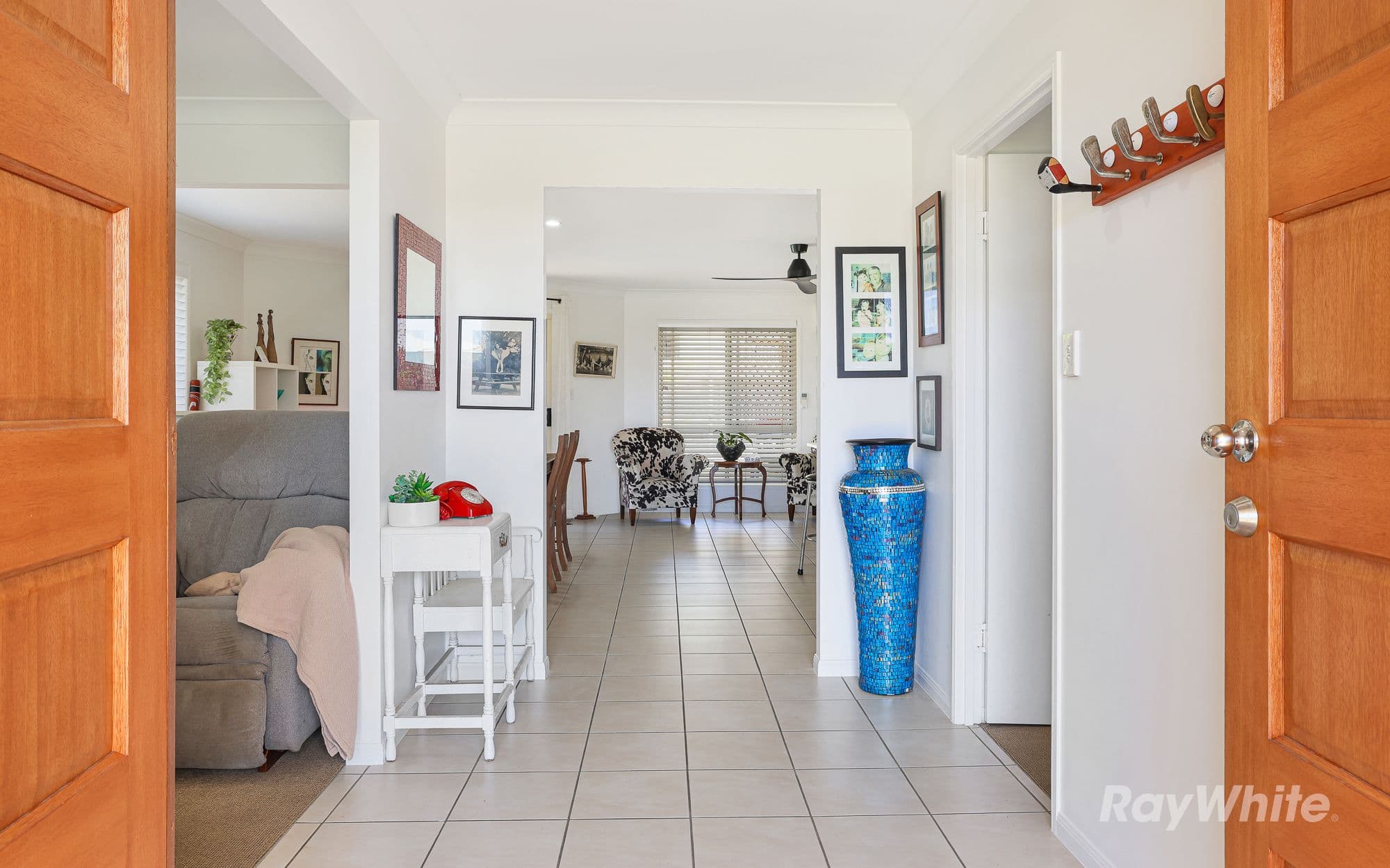 4 Tulipwood Place, Coral Cove QLD 4670, Coral Cove - Thumbnail 4