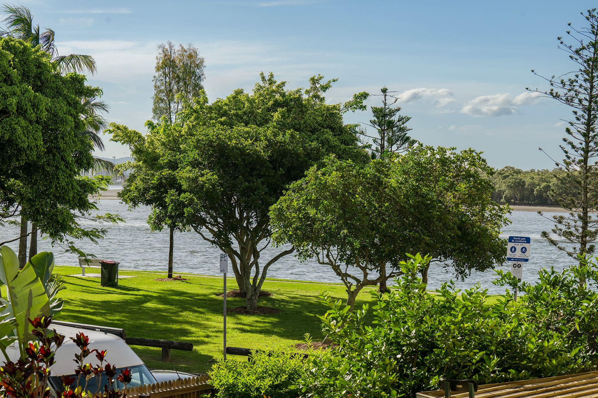 8 Paradise Parade, Paradise Point QLD 4216, Paradise Point - Thumbnail 2