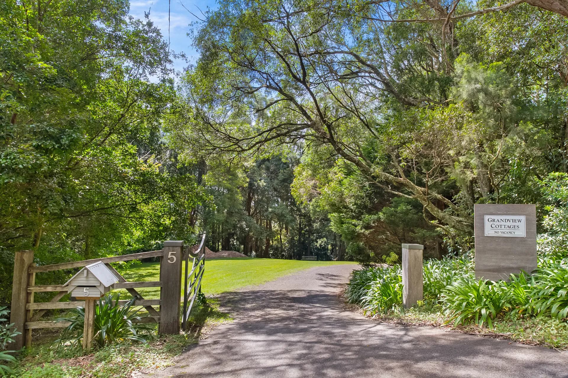 5 Tourist  Road, Beaumont, NSW, Beaumont - Thumbnail 3