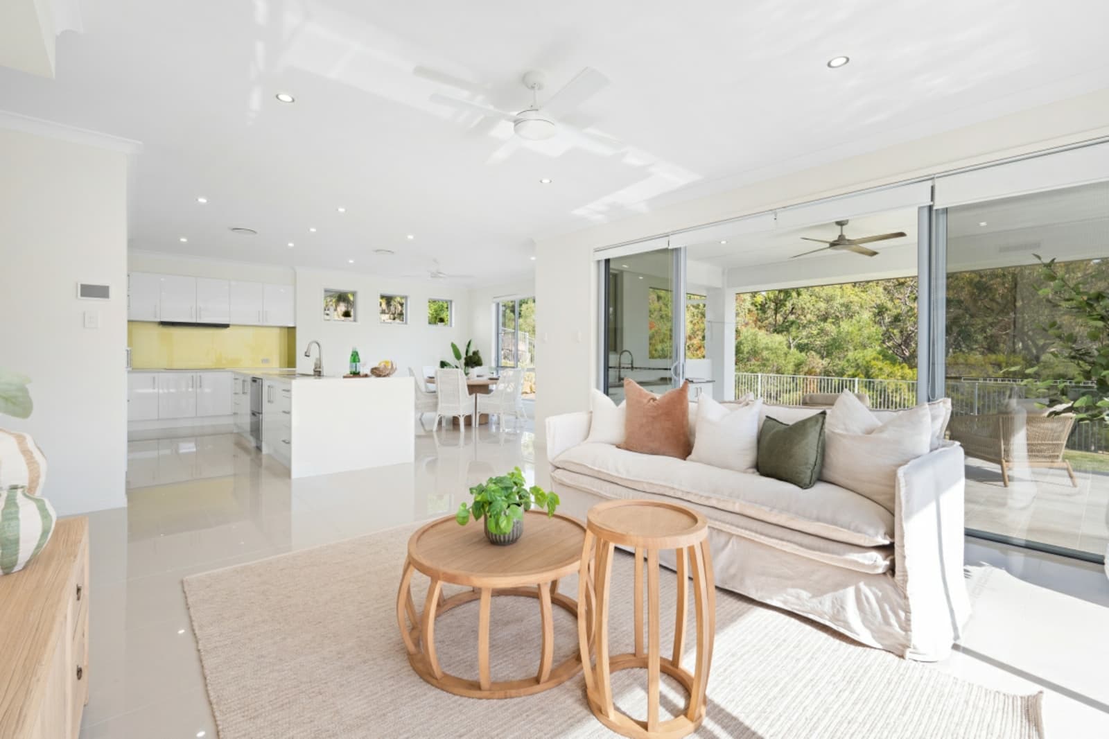 19 Kirkwood Place,Reedy Creek, Reedy Creek - Thumbnail 2