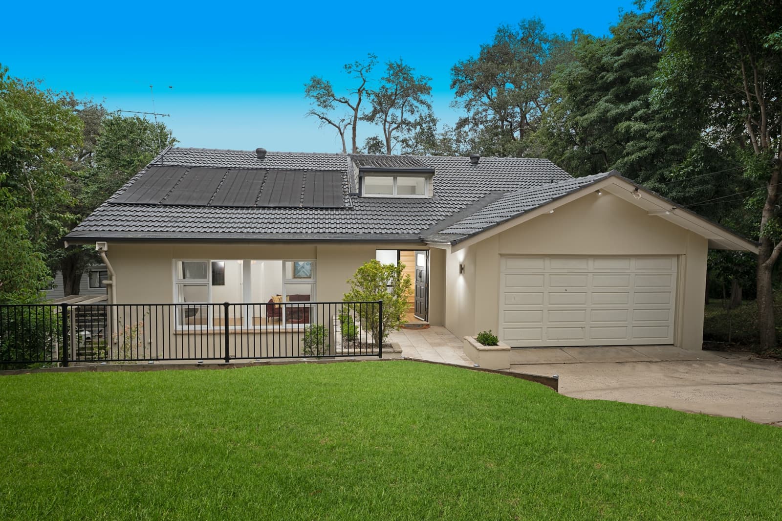 56 Boronia Avenue,Cheltenham, Cheltenham - Image 1