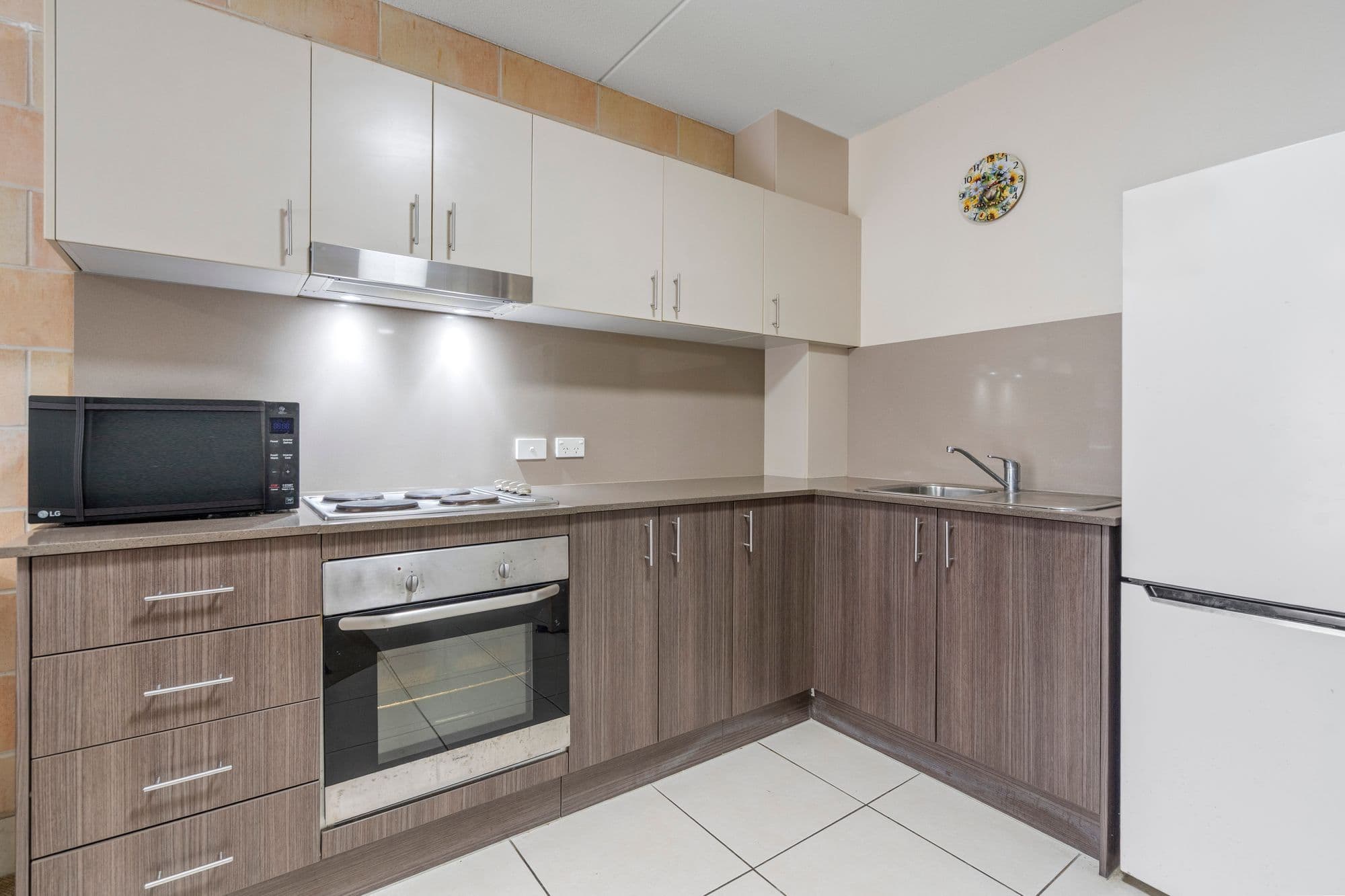 96 High Street, Southport QLD 4215, Southport - Thumbnail 4