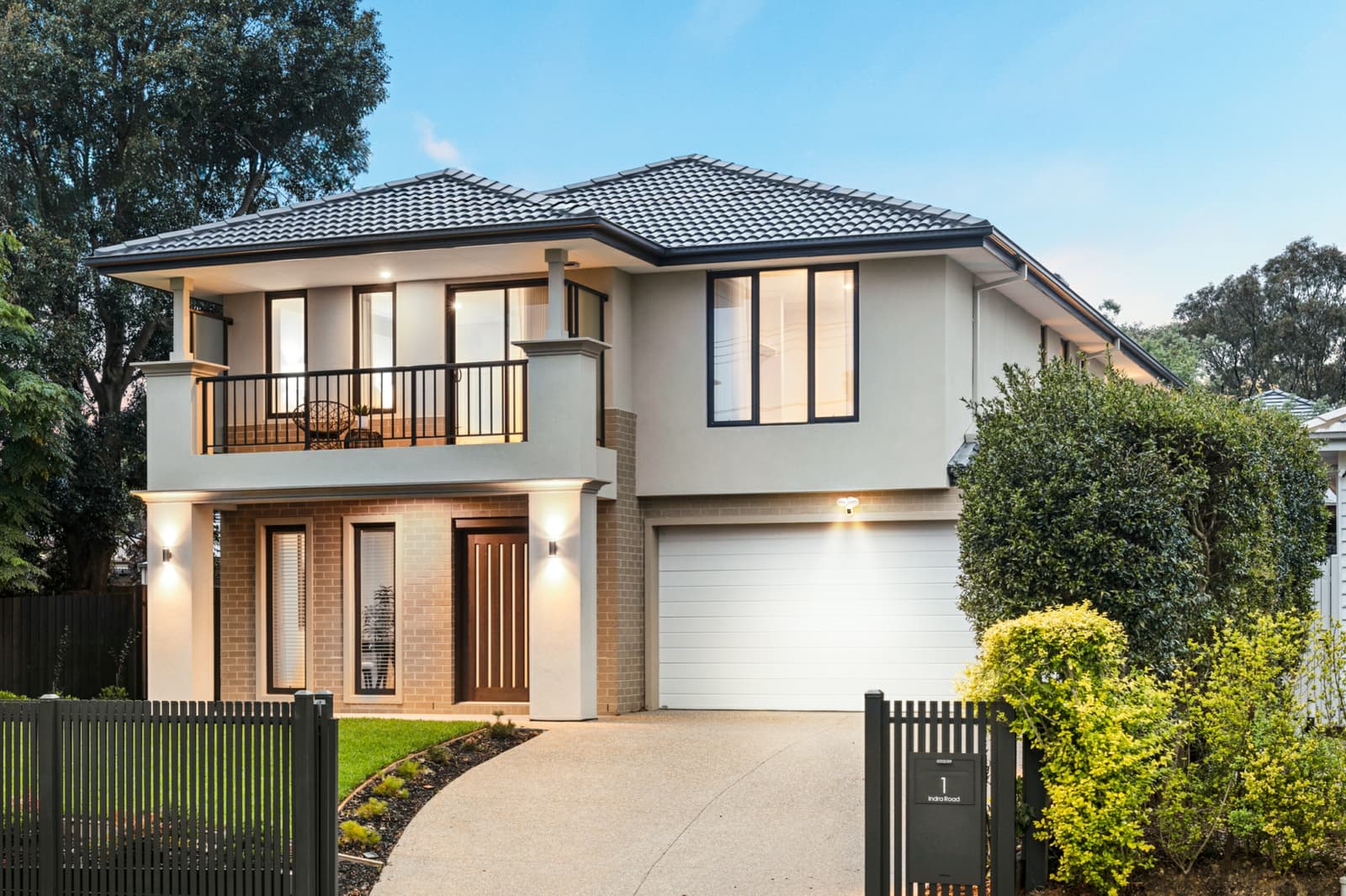 1 Indra Road,Blackburn South, Blackburn South - Thumbnail 2