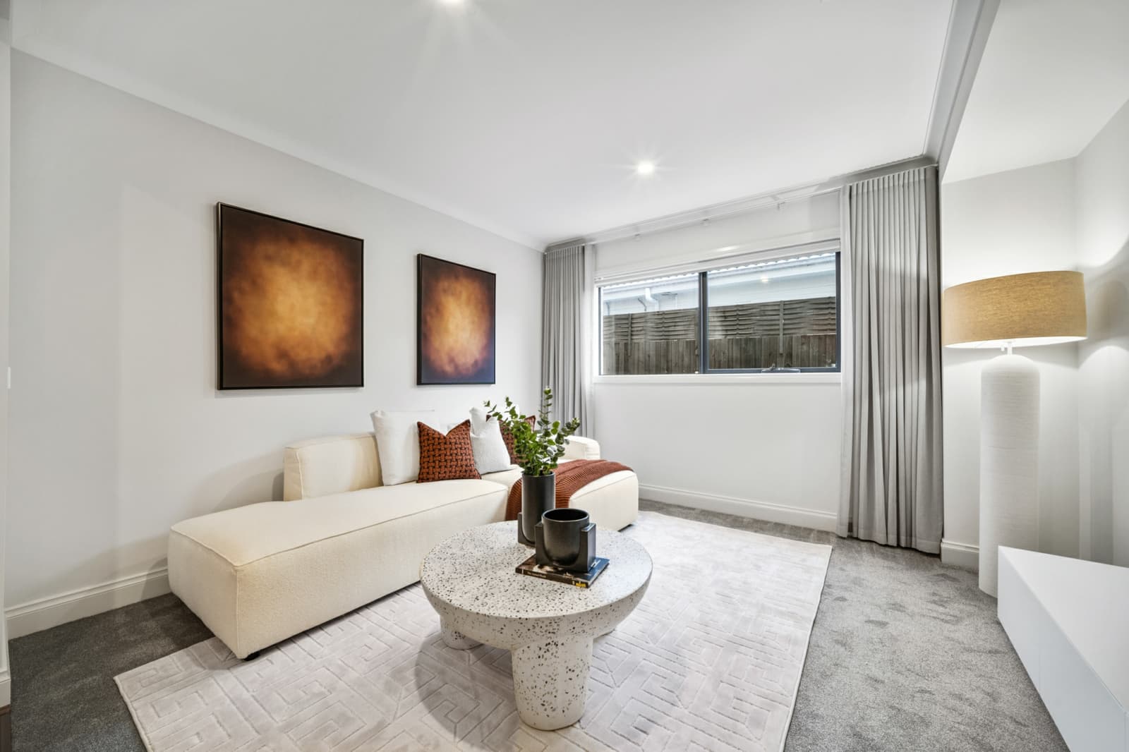 1 Indra Road,Blackburn South, Blackburn South - Thumbnail 4