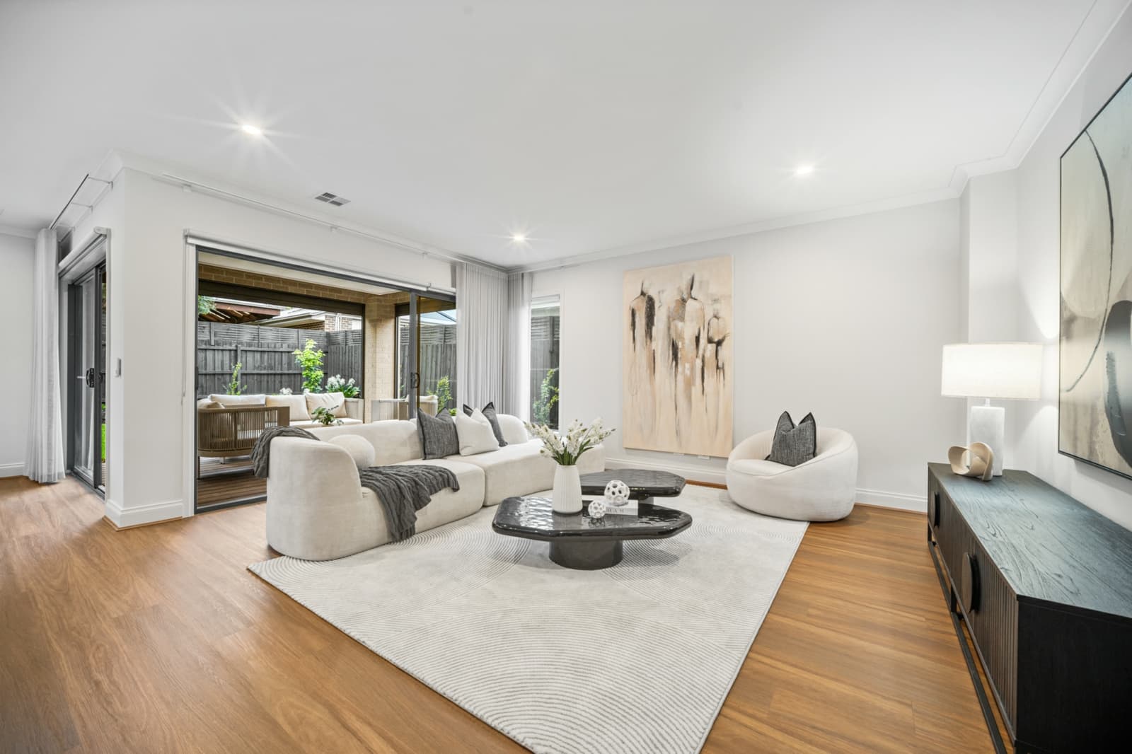 1 Indra Road,Blackburn South, Blackburn South - Thumbnail 7
