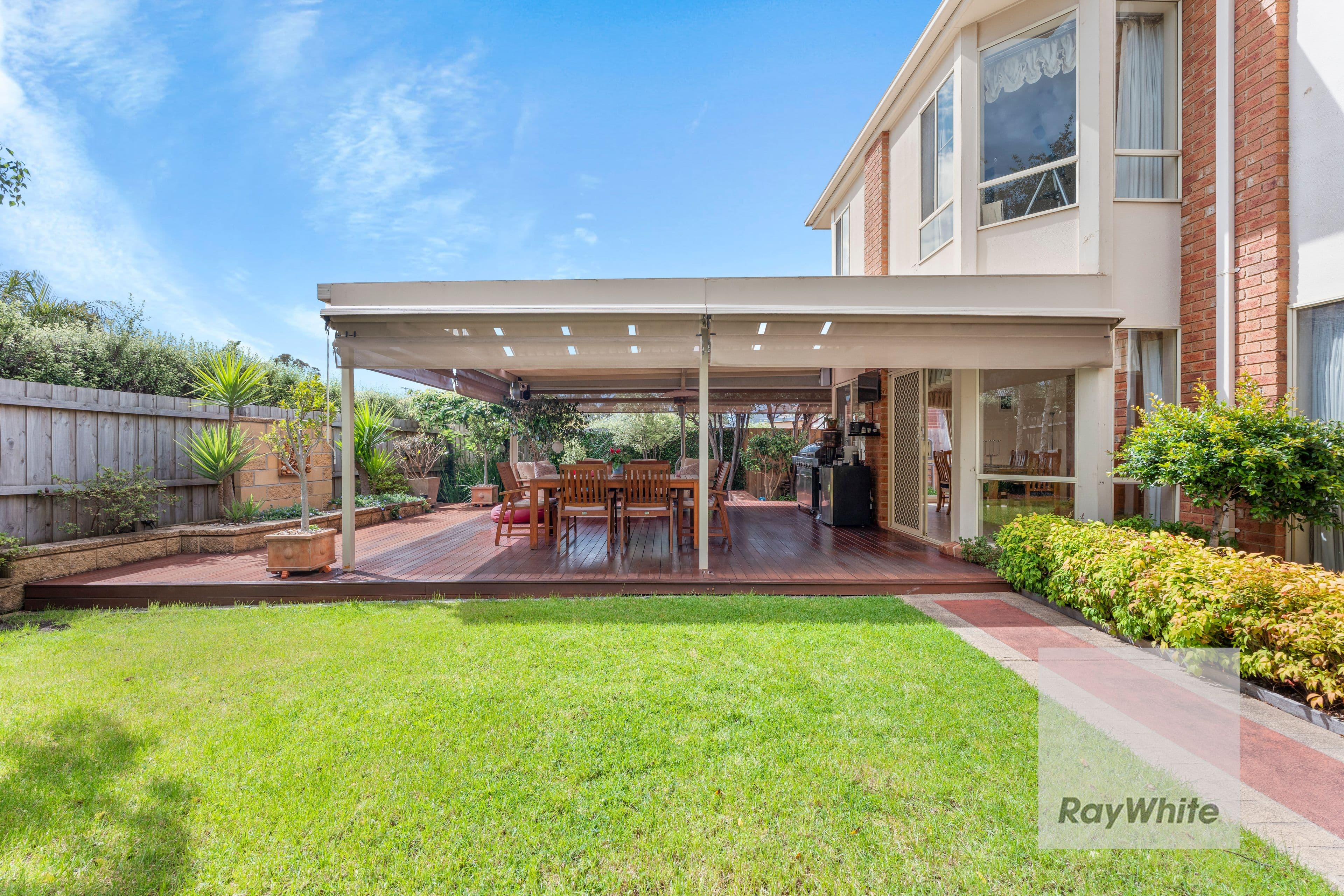 19 Templeton Drive, Mill Park VIC 3082, Mill Park - Thumbnail 2