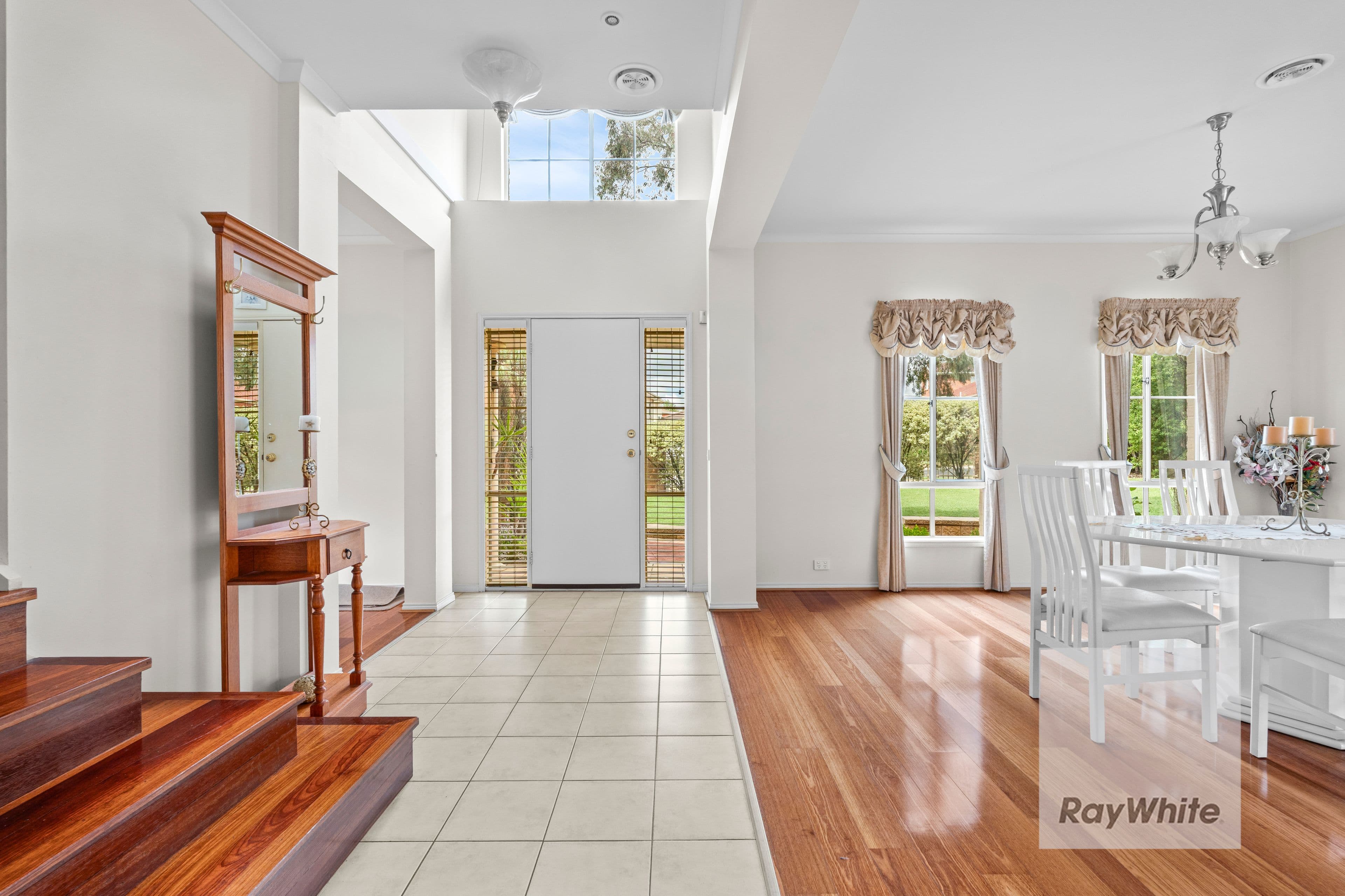 19 Templeton Drive, Mill Park VIC 3082, Mill Park - Thumbnail 5