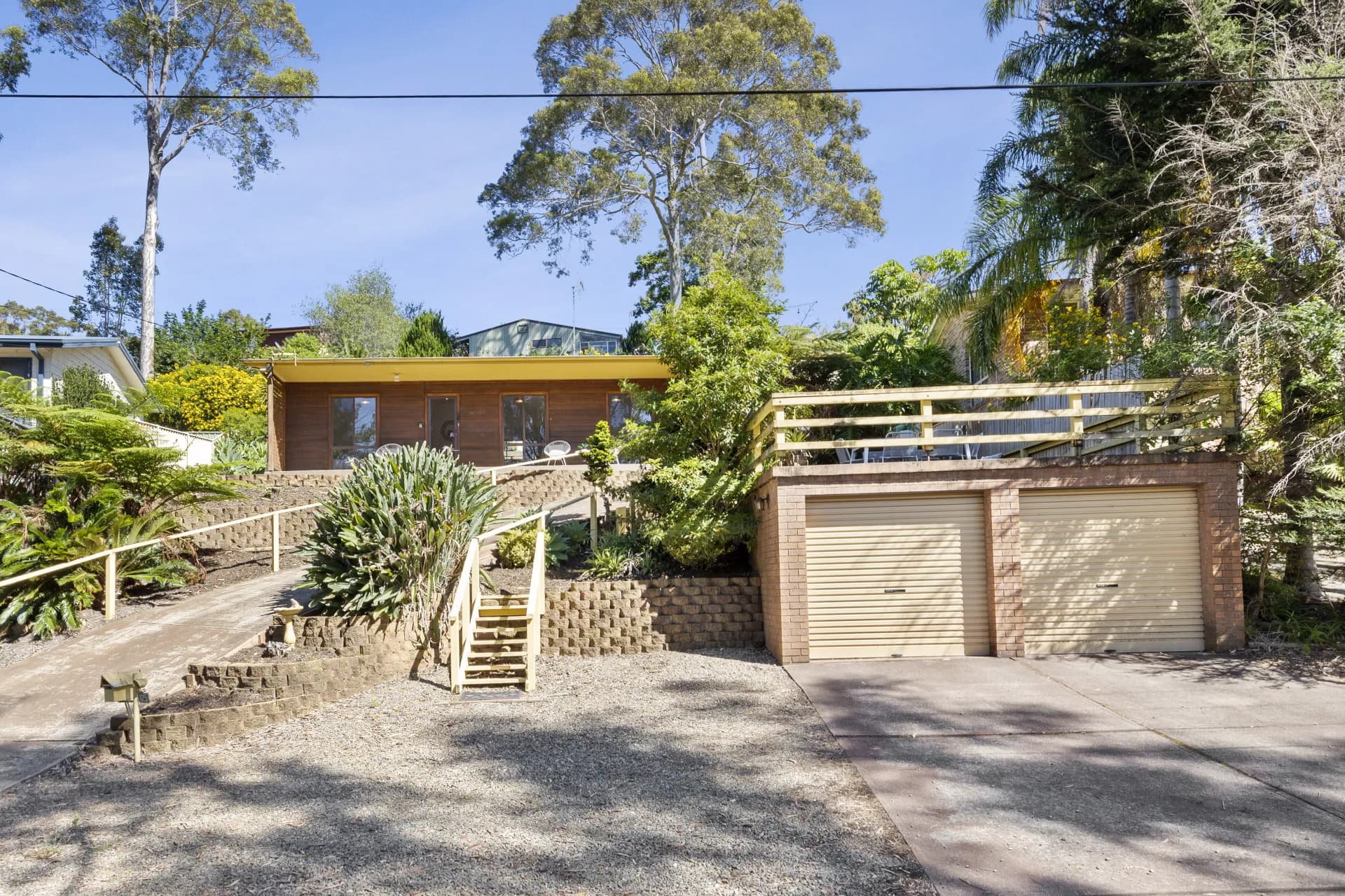125 Country Club Drive, Catalina., Catalina - Image 1