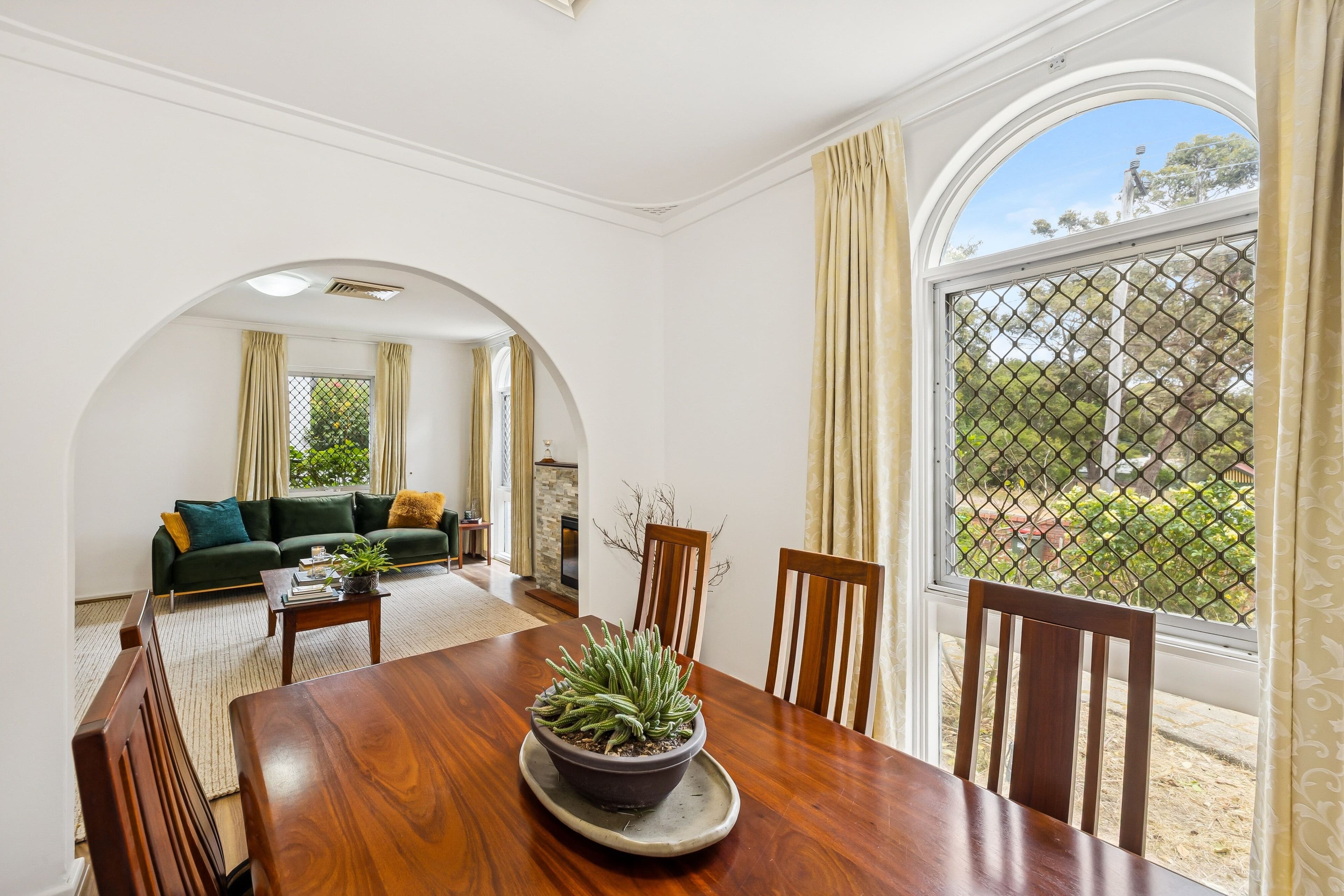 120 Lesmurdie Road, Lesmurdie WA 6076, Lesmurdie - Thumbnail 2