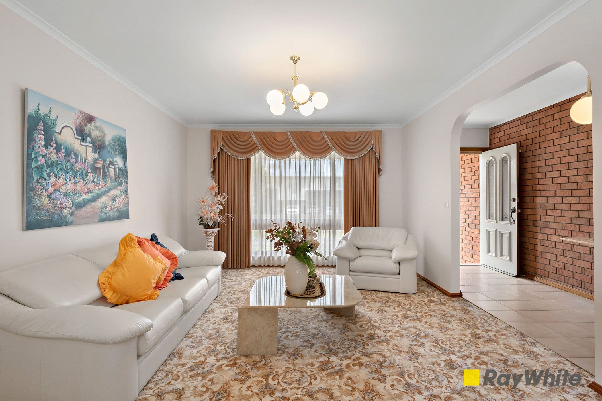 47 Wanaka Drive, Keilor Downs VIC 3038, Keilor Downs - Thumbnail 2
