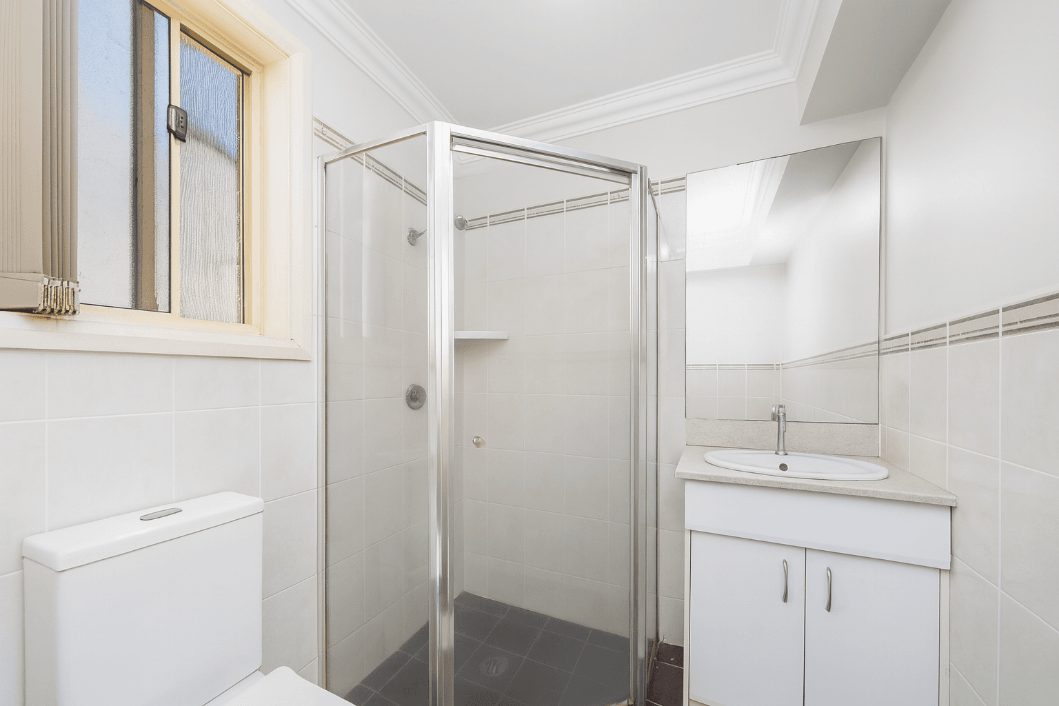 44 Albert Street, Guildford - Thumbnail 7