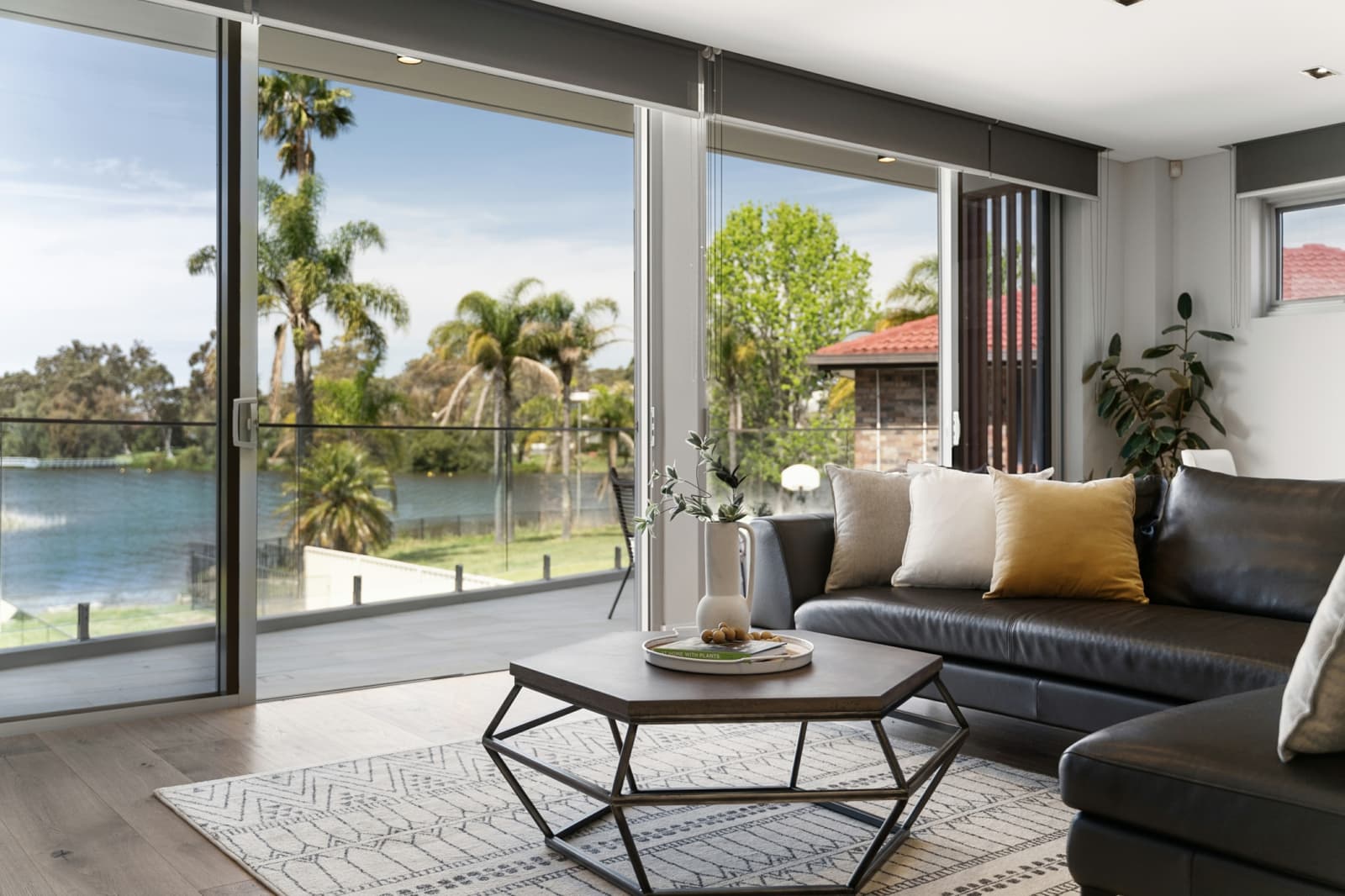 606 Henry Lawson Drive,East Hills, East Hills - Thumbnail 6