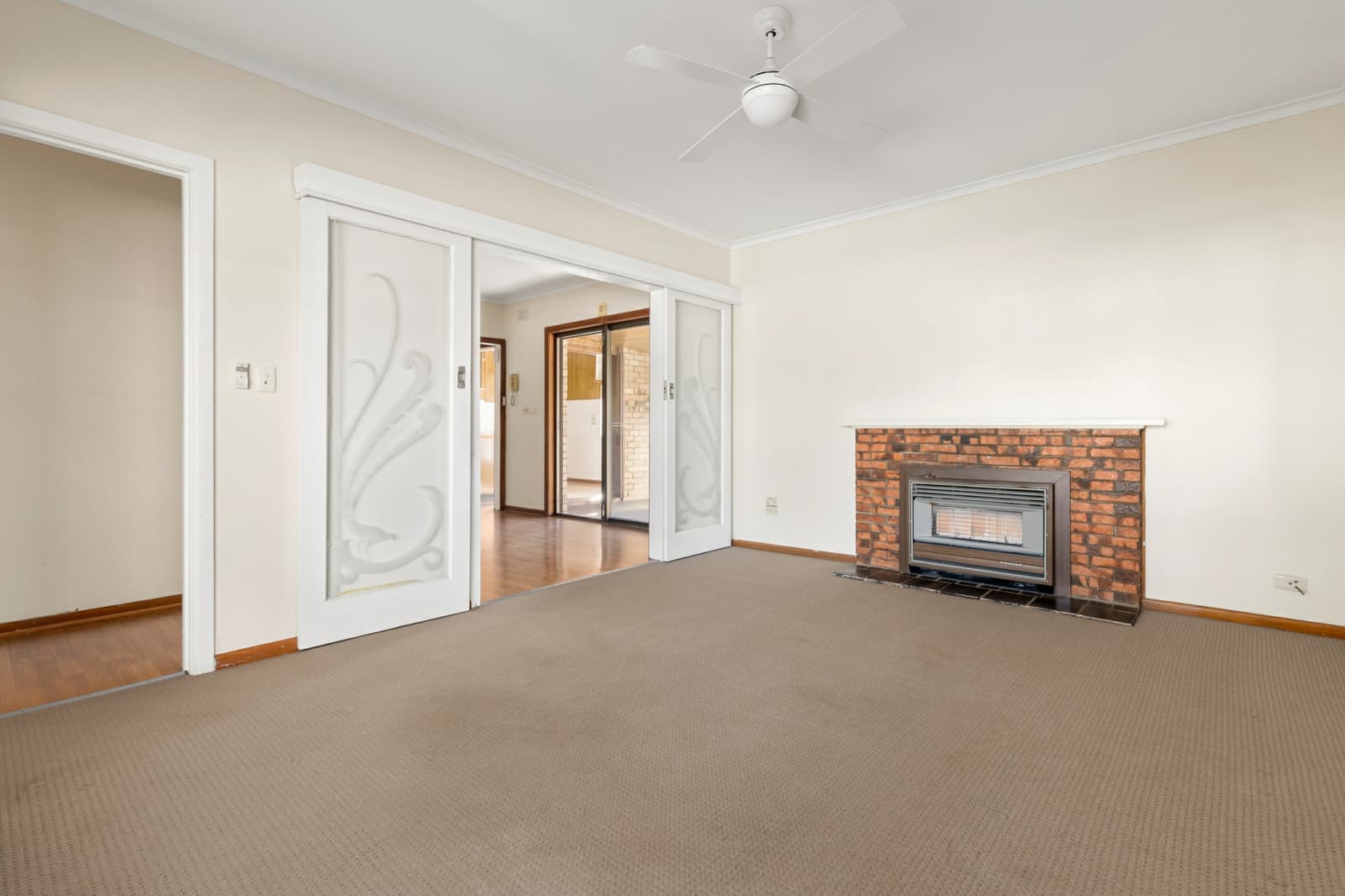 25 Robinson Street,Clayton, Clayton - Thumbnail 3
