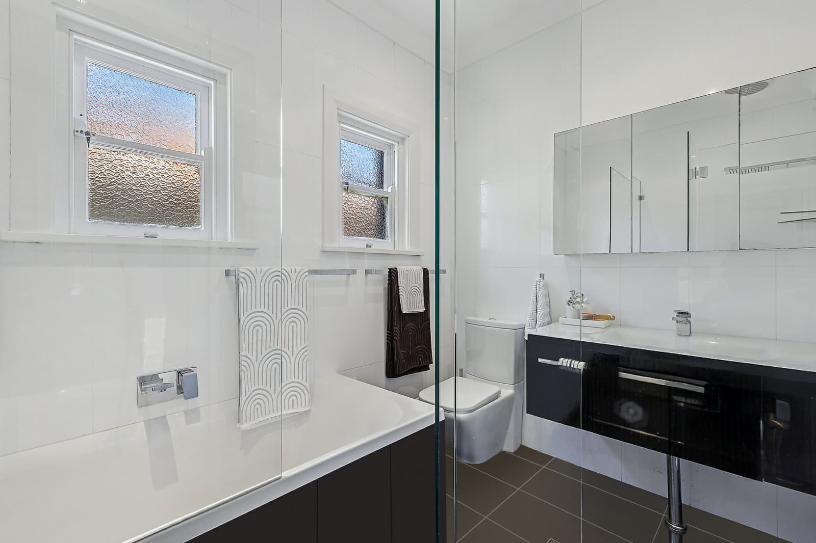 187 Eastern Valley Way,Middle Cove, Middle Cove - Thumbnail 5