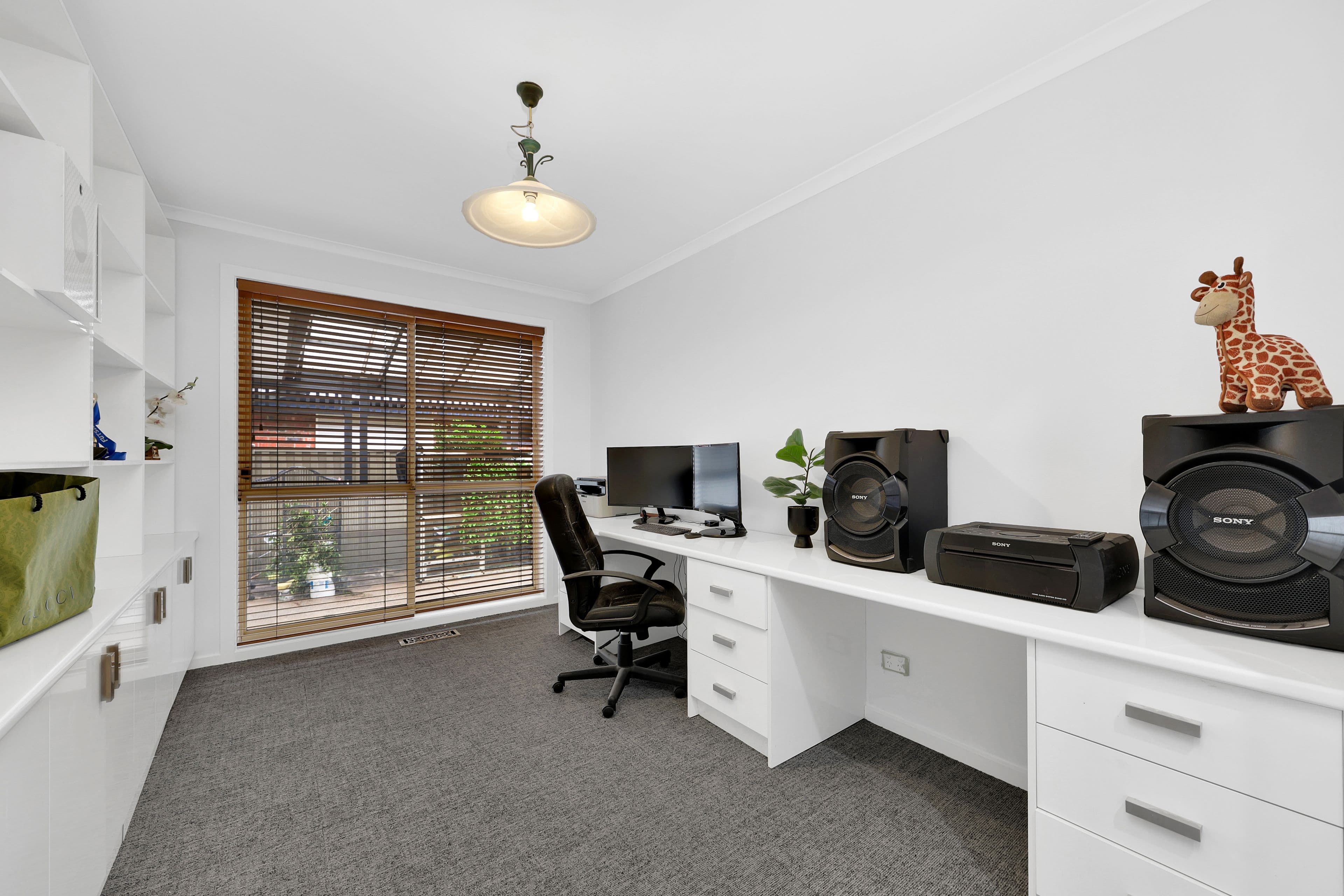 72 Woolnough Drive, Mill Park VIC 3082, Mill Park - Thumbnail 6