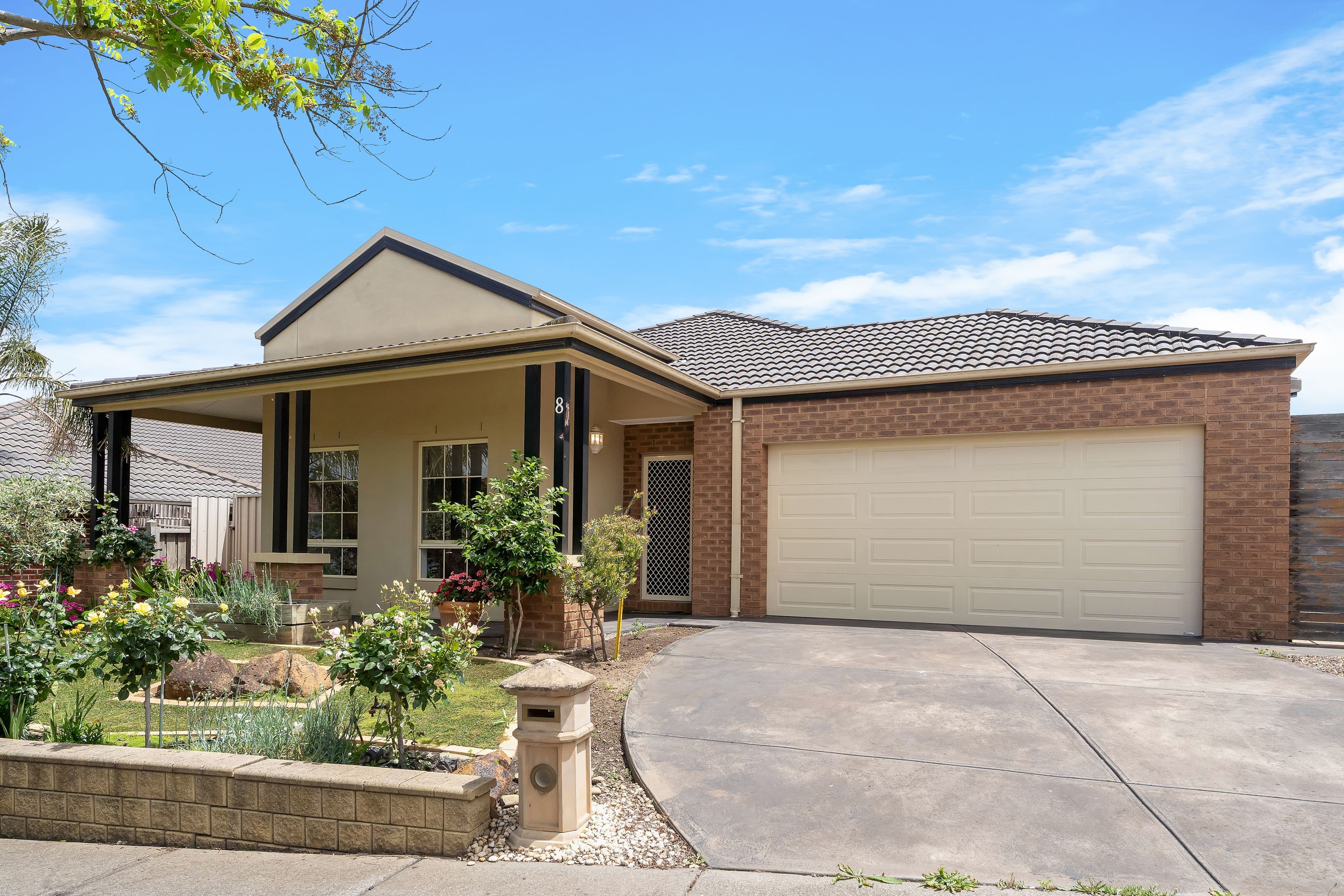 8 Beau Vista Drive, Craigieburn VIC 3064, Craigieburn - Image 1
