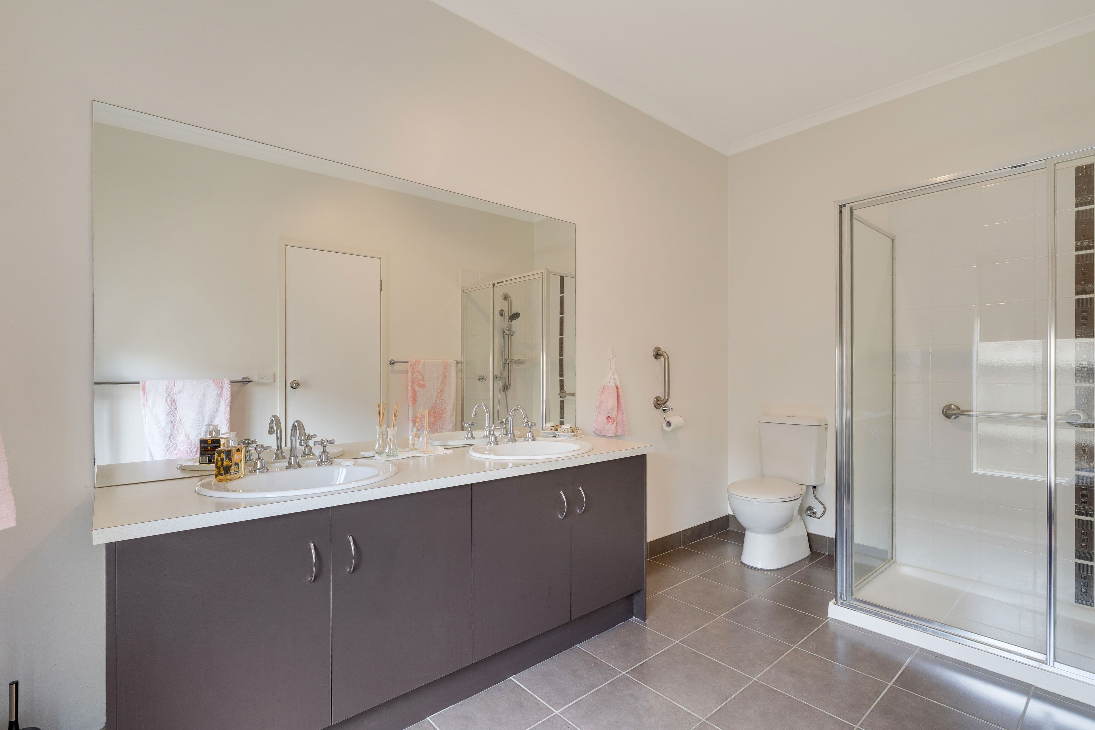8 Beau Vista Drive, Craigieburn VIC 3064, Craigieburn - Thumbnail 6