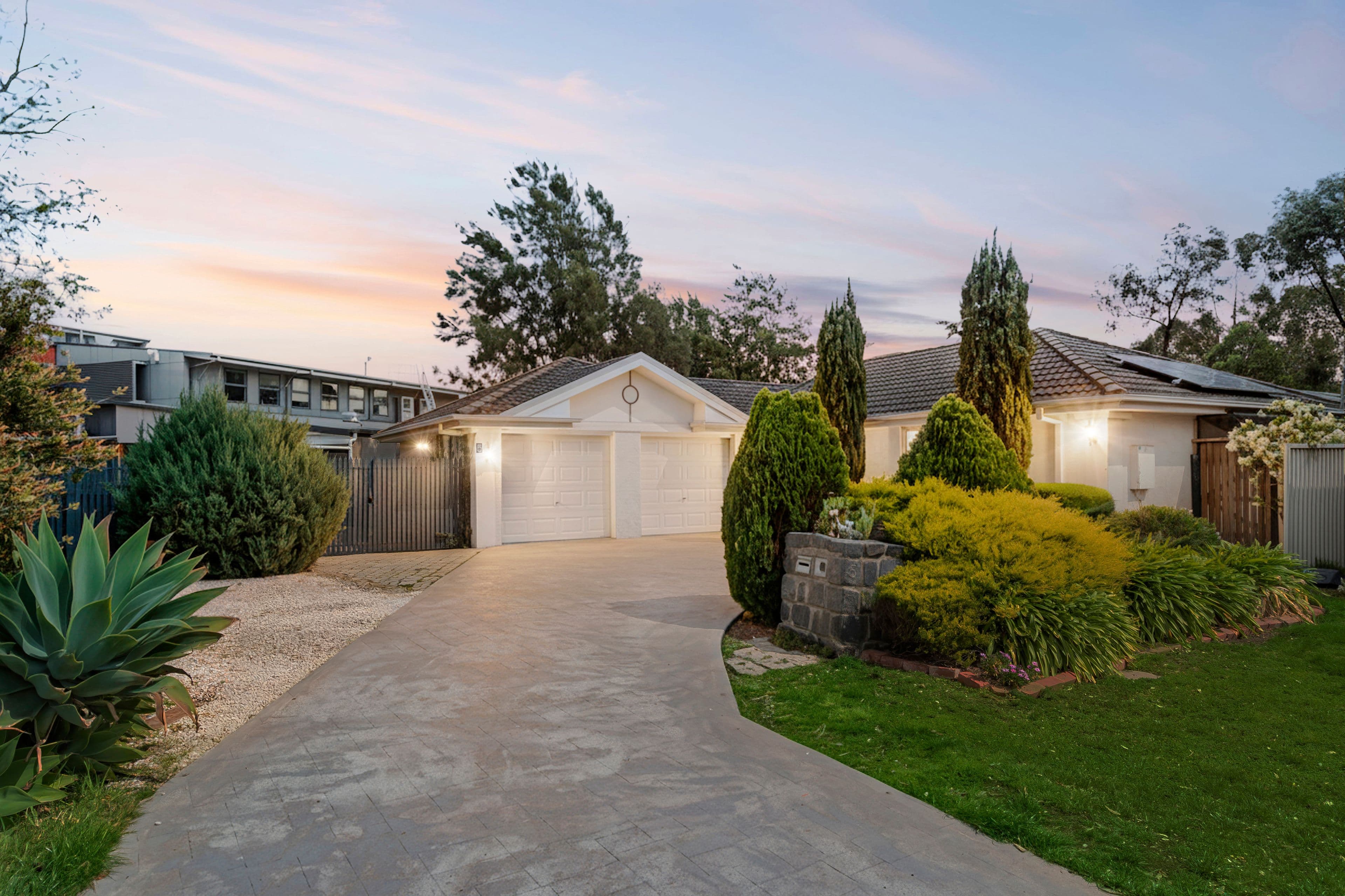 5 Loddon Close, Caroline Springs VIC 3023, Caroline Springs - Image 1
