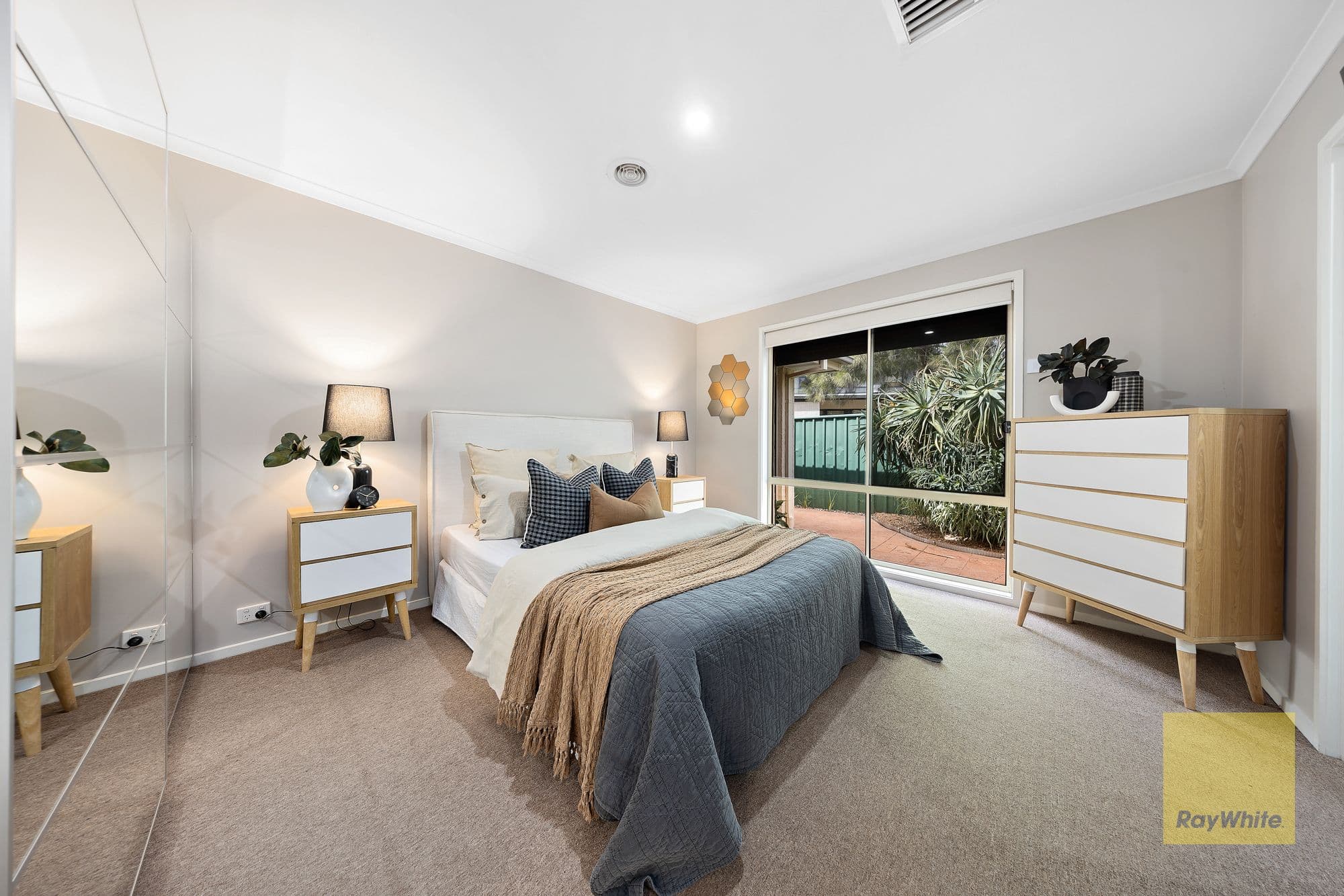 5 Loddon Close, Caroline Springs VIC 3023, Caroline Springs - Thumbnail 6