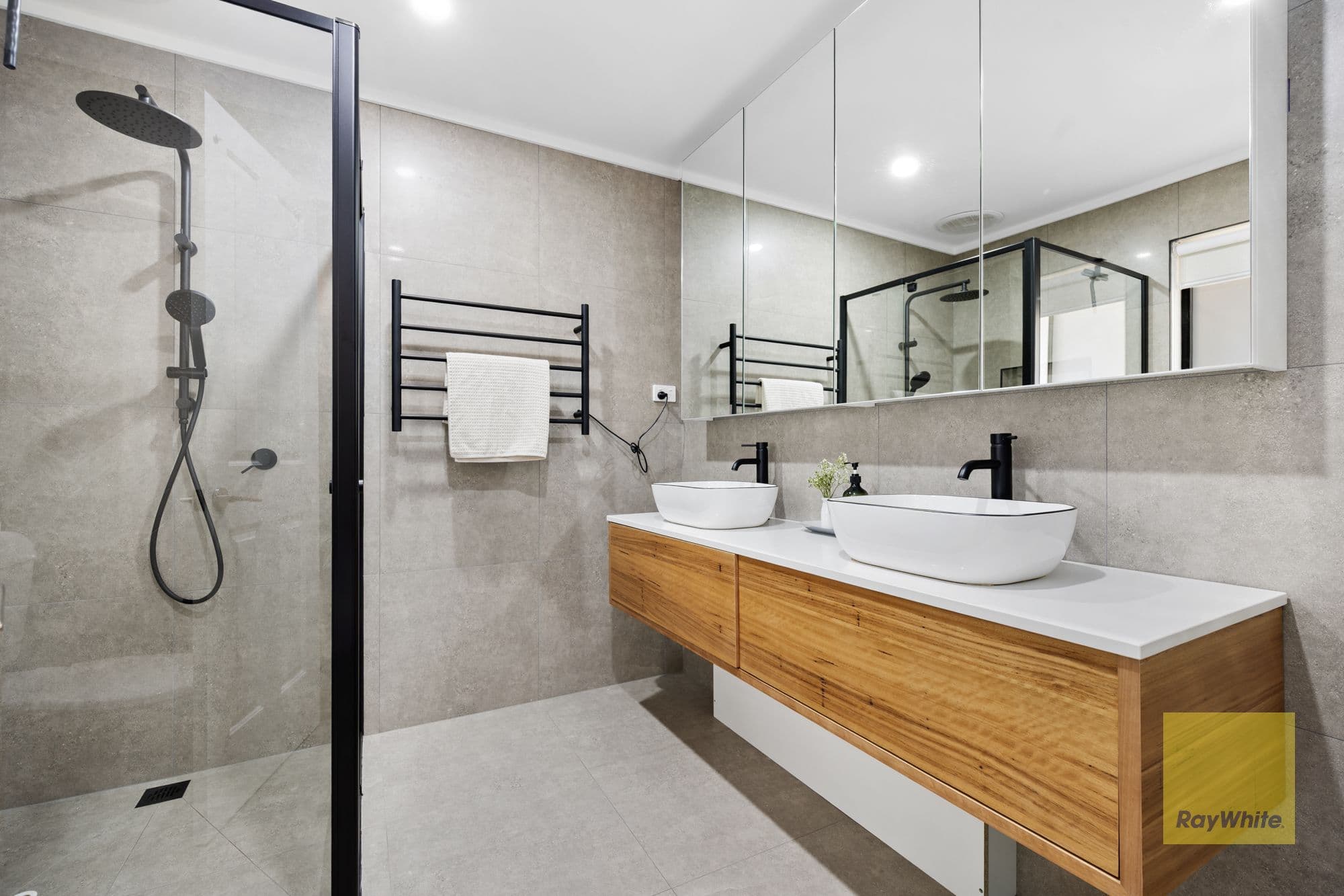 5 Loddon Close, Caroline Springs VIC 3023, Caroline Springs - Thumbnail 7