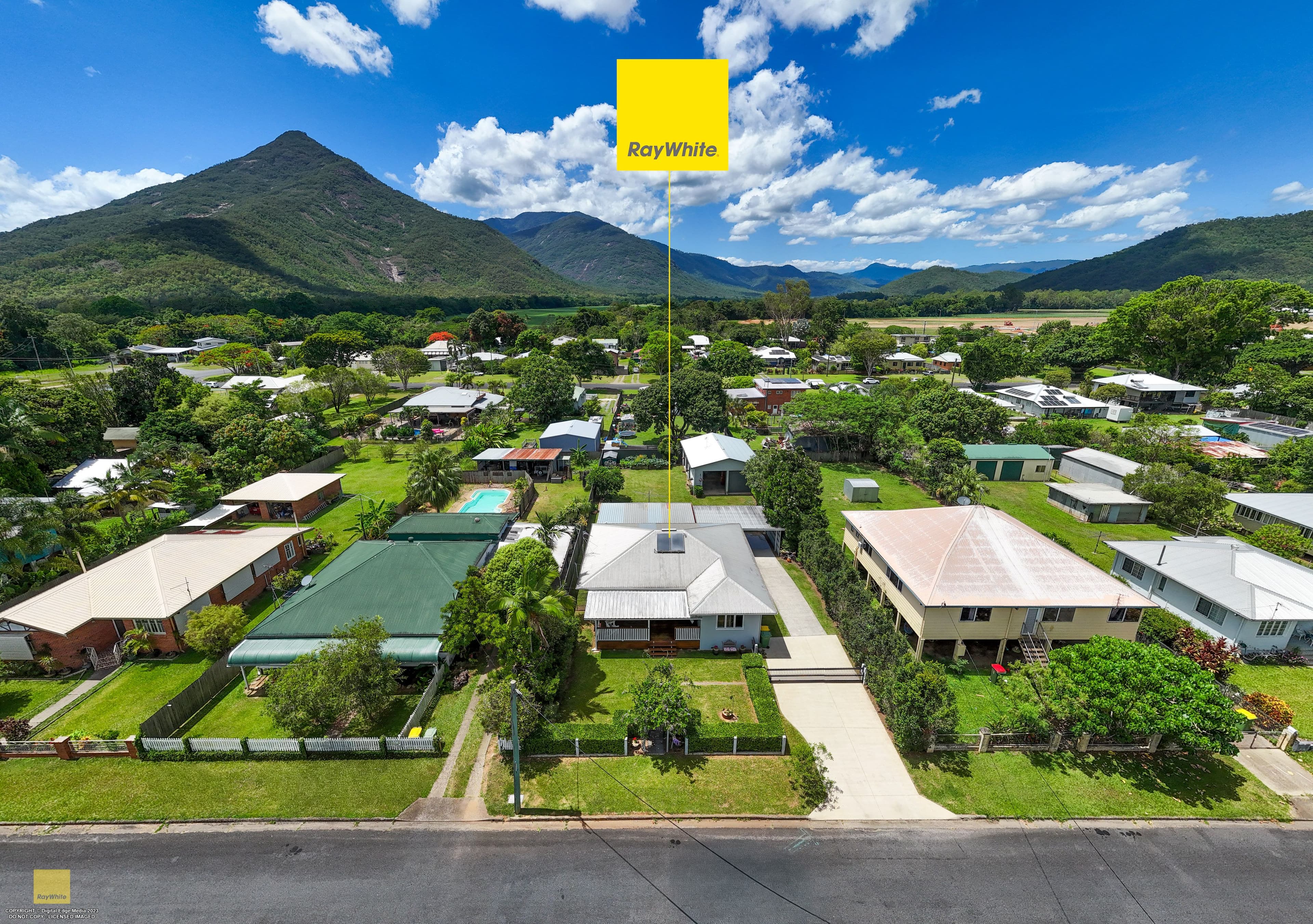 17 Moller Street, Gordonvale QLD 4865, Gordonvale - Thumbnail 2