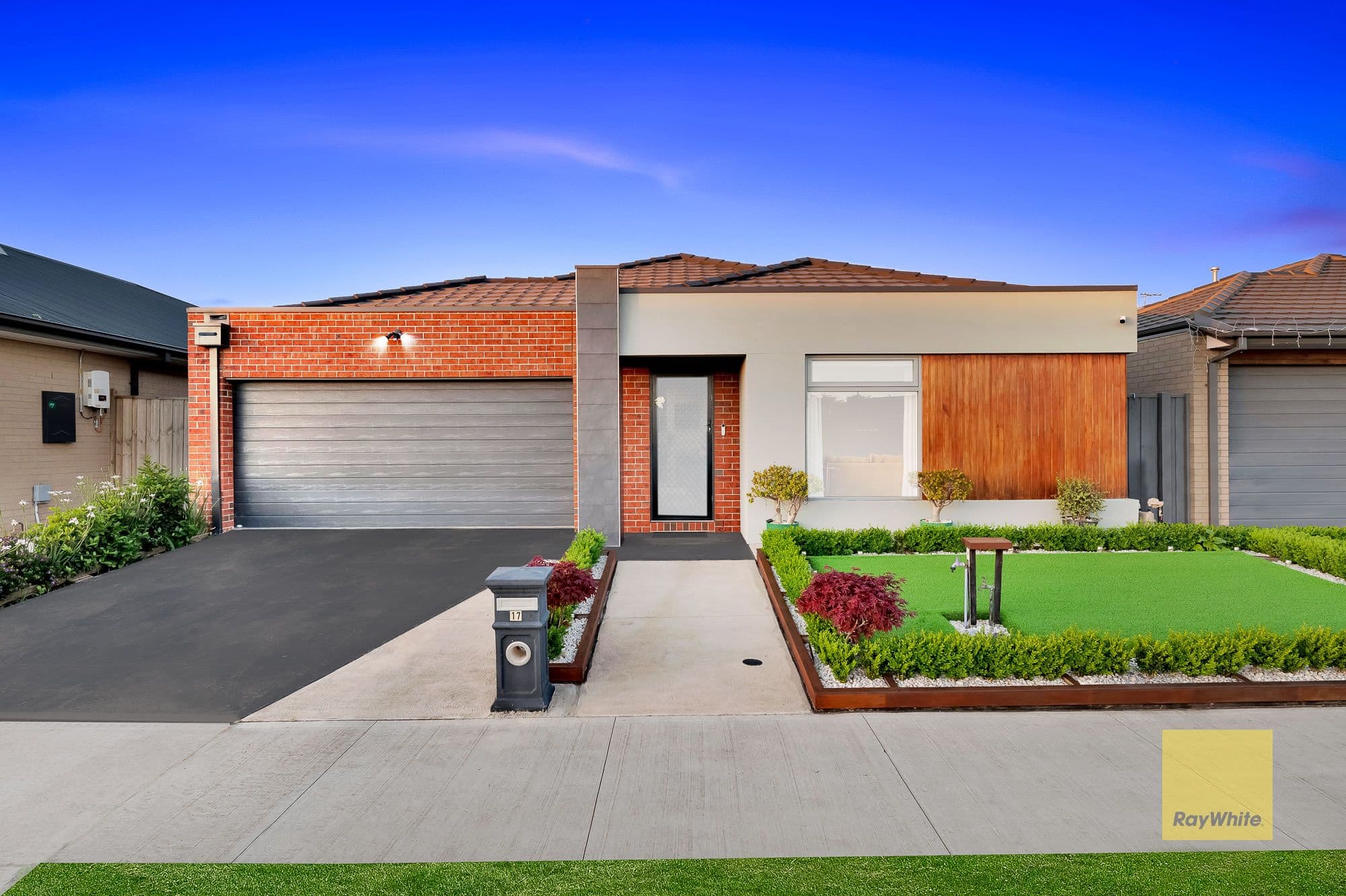17 Madden Boulevard, Tarneit VIC 3029, Tarneit - Thumbnail 2