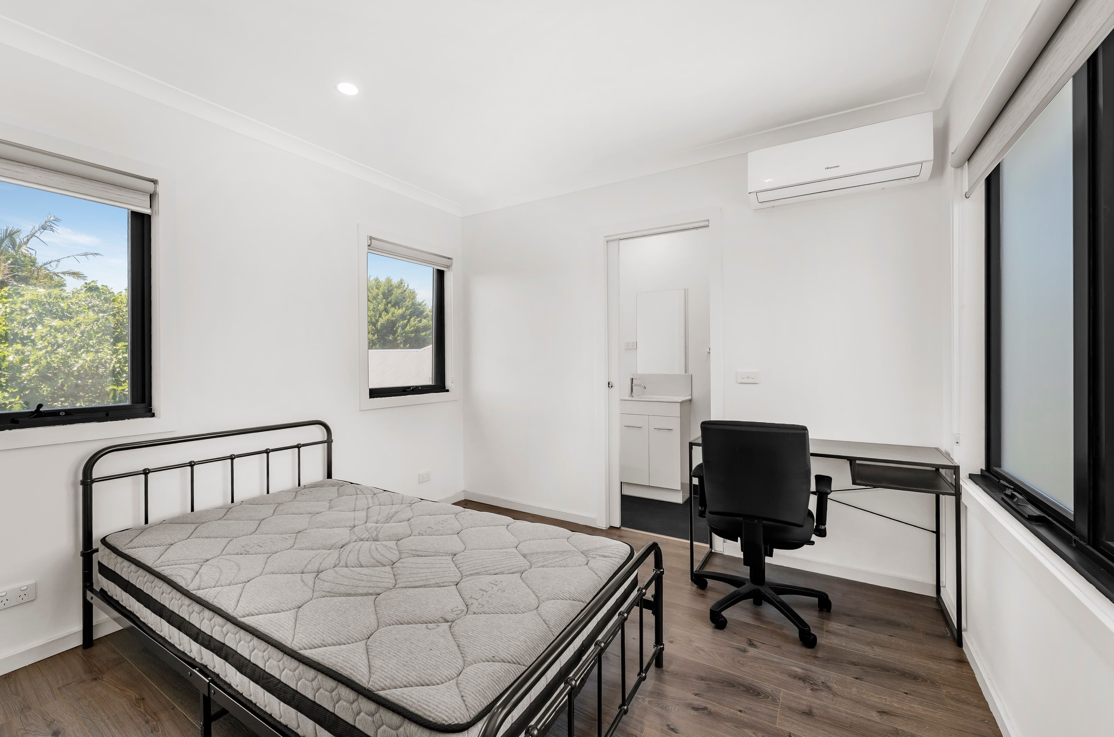 13 Thompson Street, Clayton VIC 3168, Clayton - Thumbnail 5